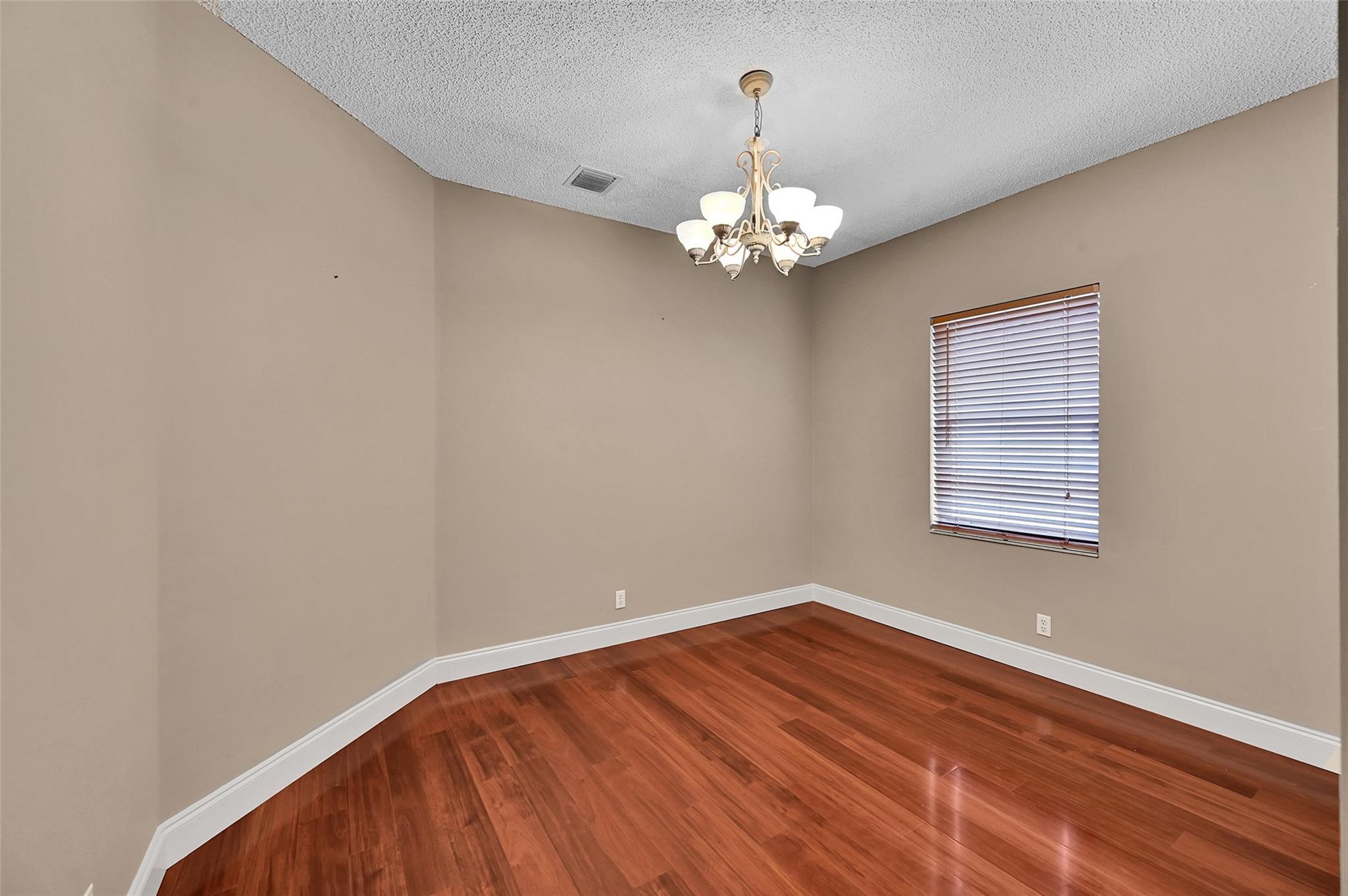6384 NW 43 Terrace