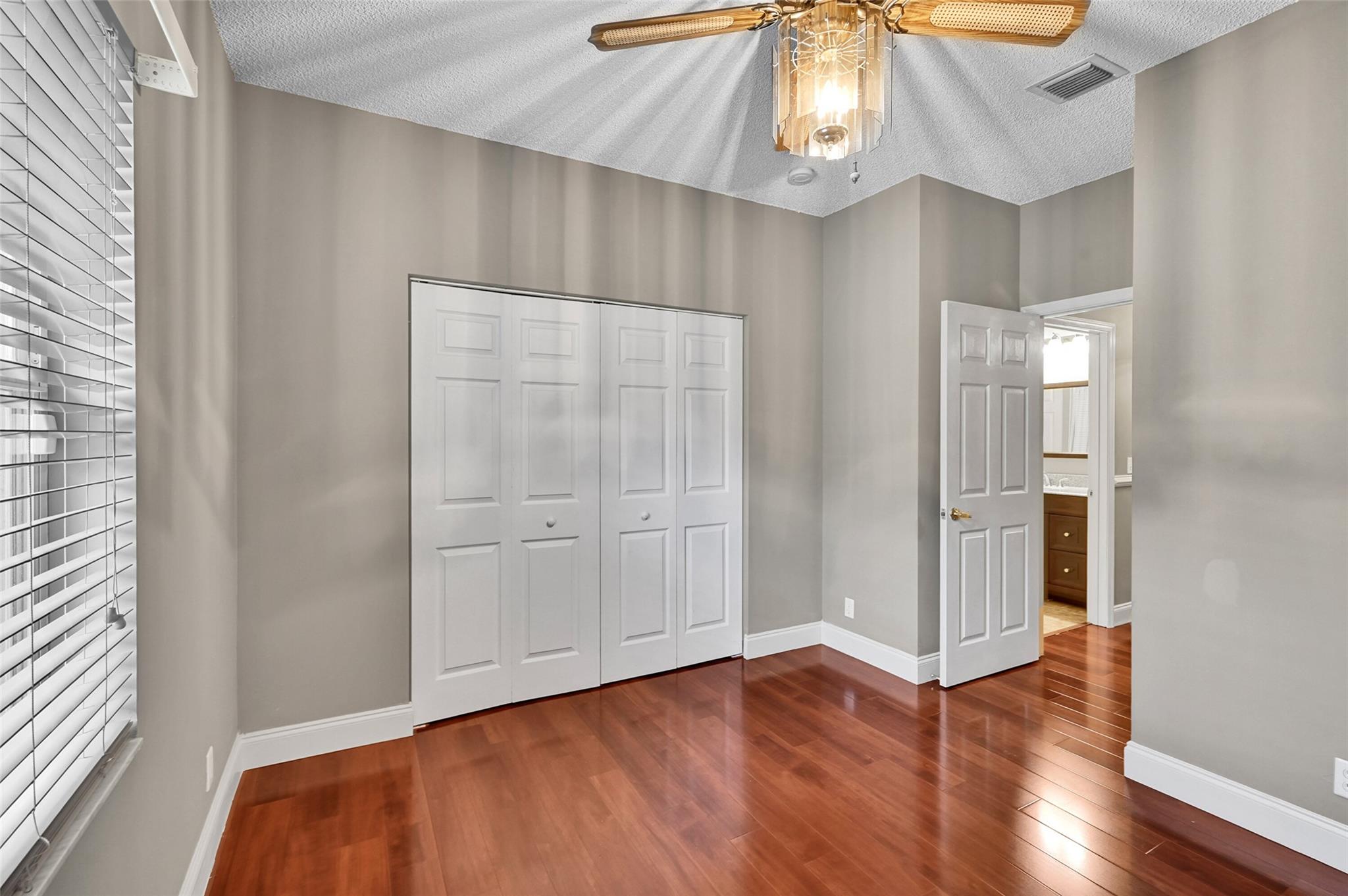 6384 NW 43 Terrace