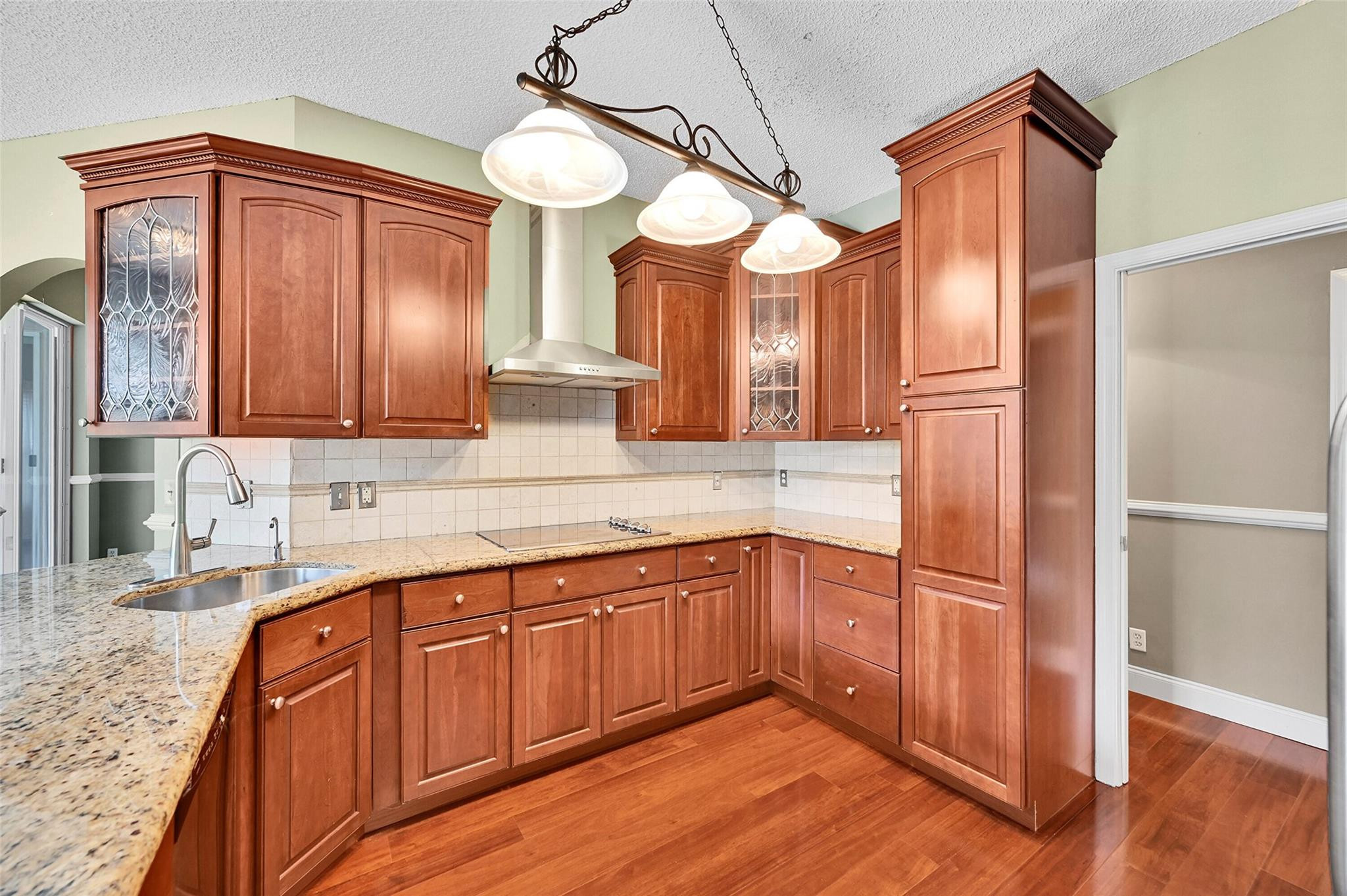 6384 NW 43 Terrace