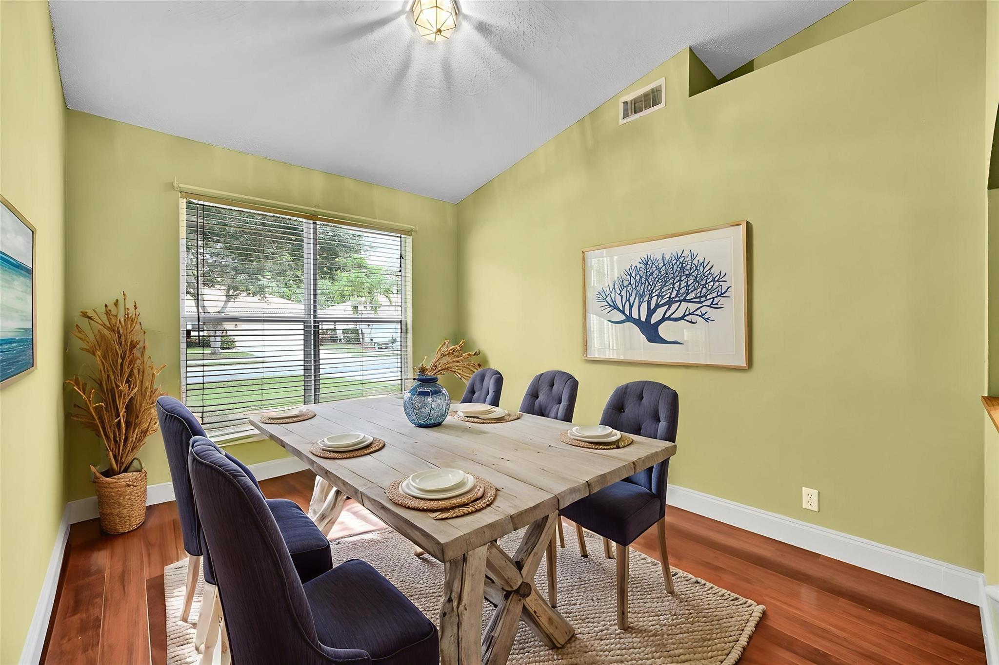 6384 NW 43 Terrace
