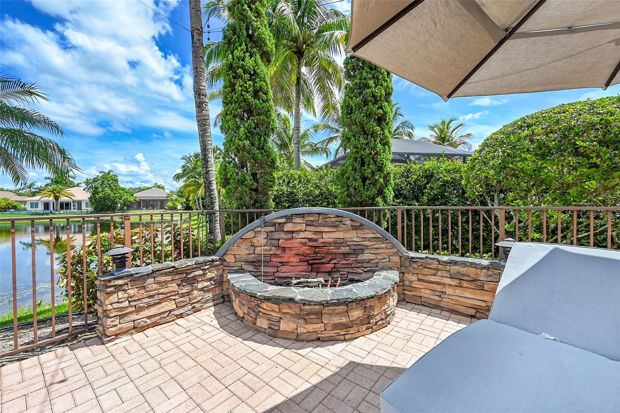 11163 NW 69th Pl