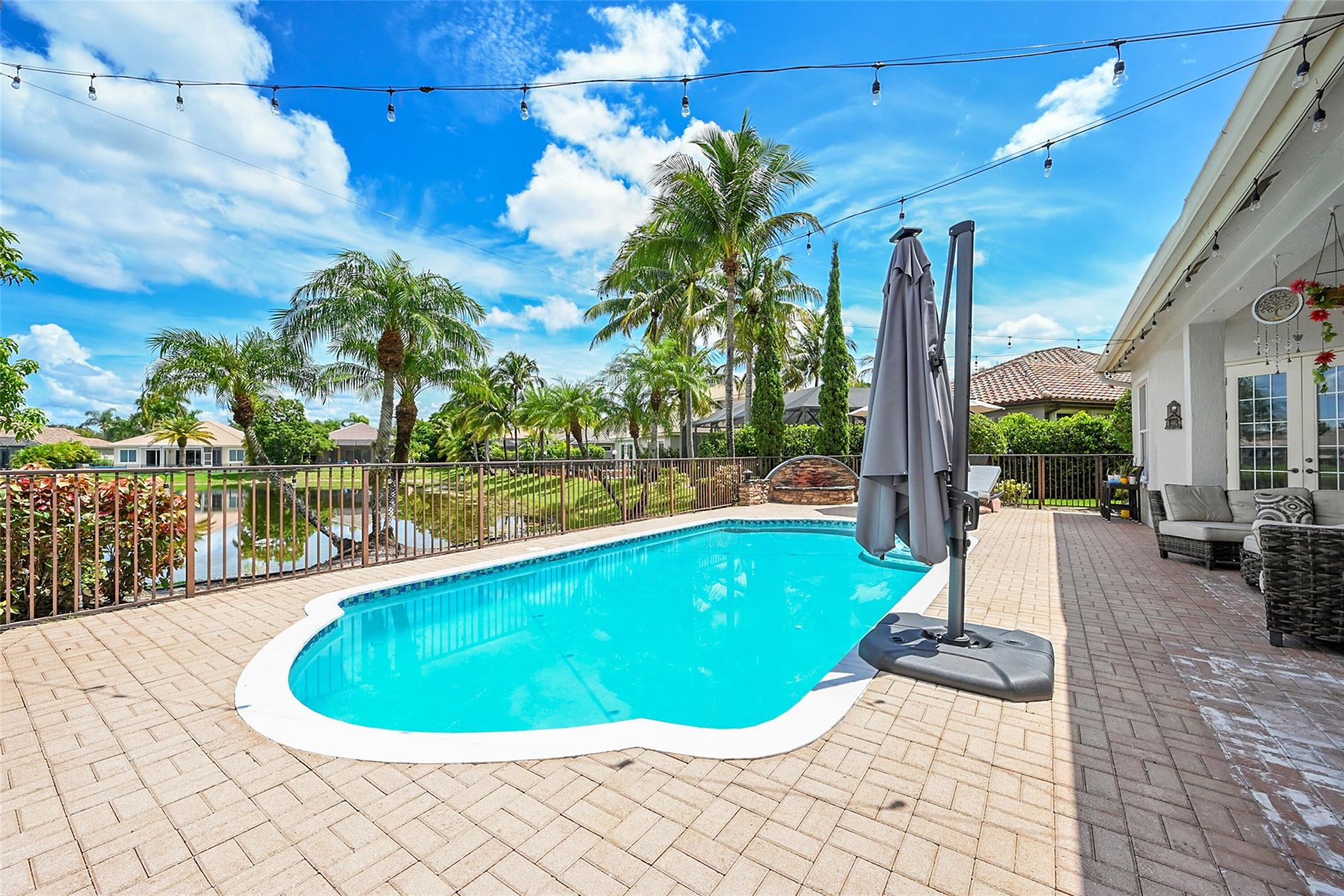 11163 NW 69th Pl