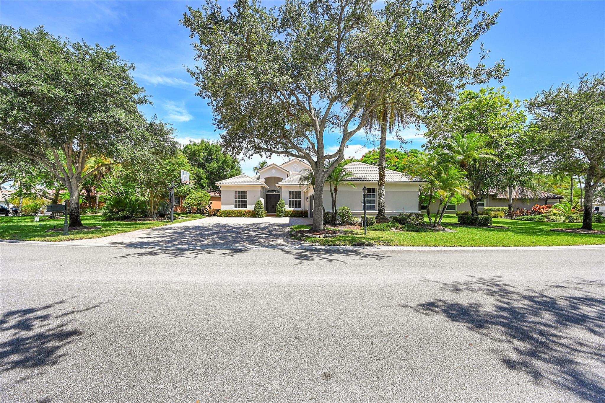 11163 NW 69th Pl