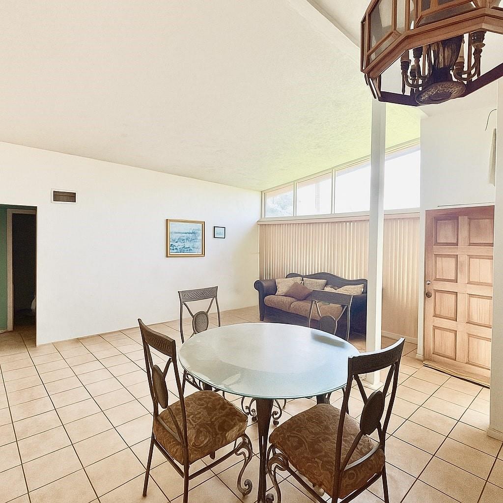 2115 NW 129th St