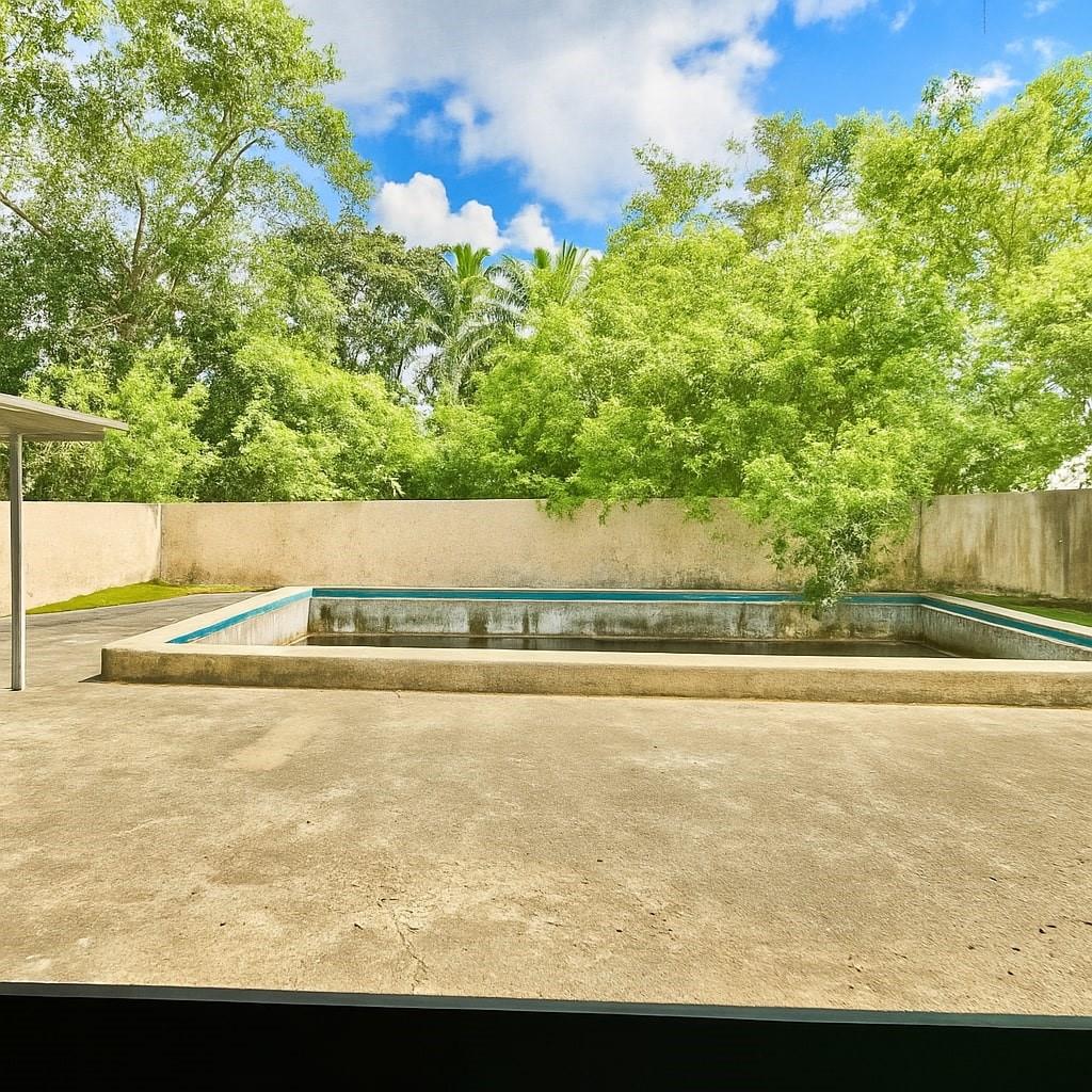 2115 NW 129th St
