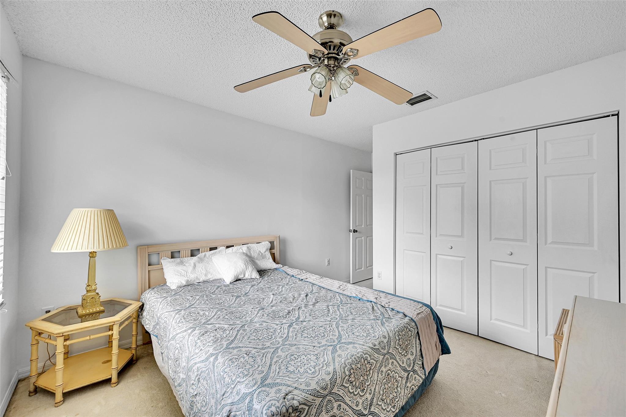 11600 NW 52nd Ct