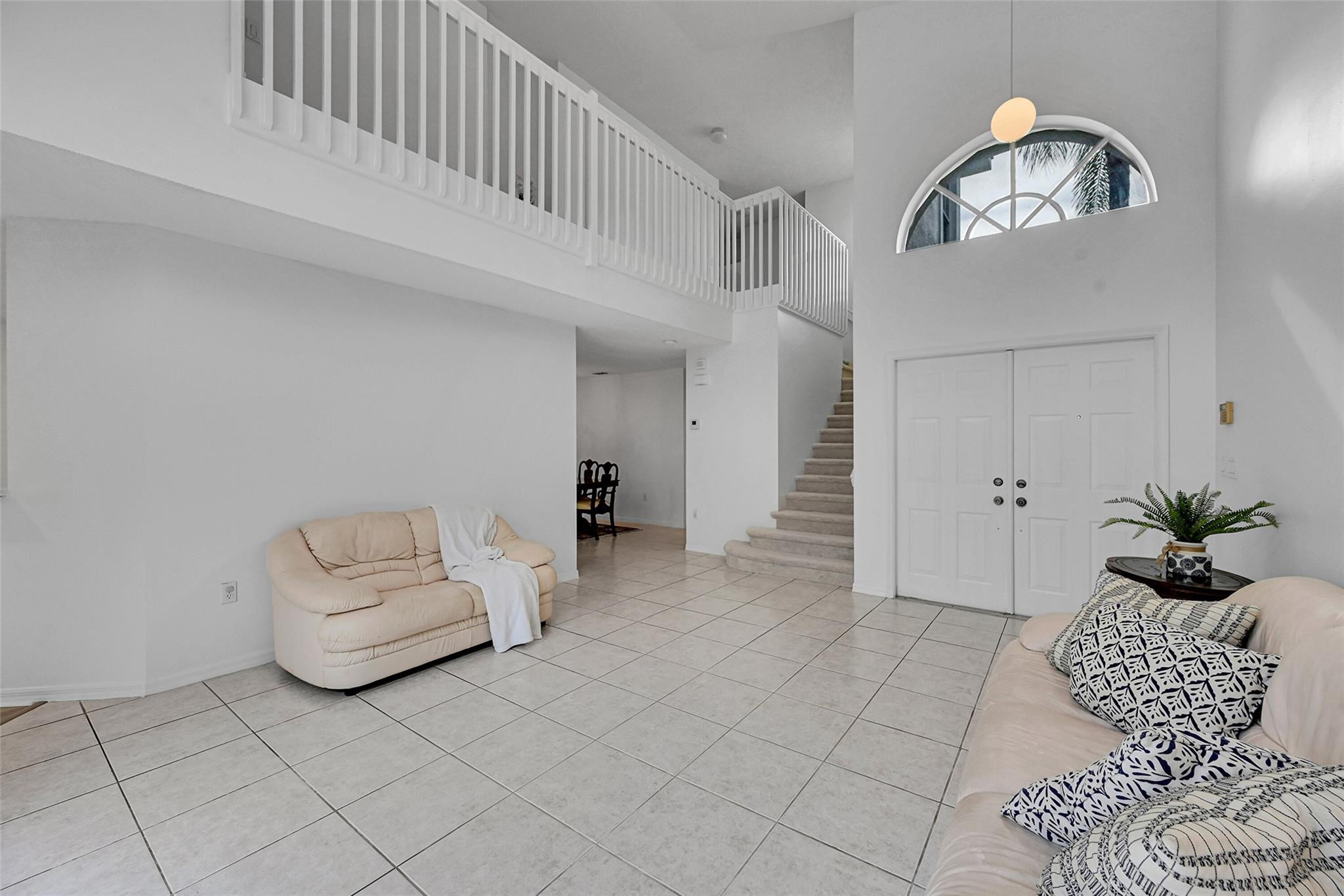 11600 NW 52nd Ct