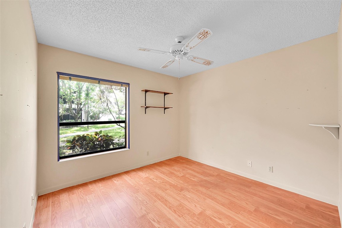 3587 NW 35th St 1635