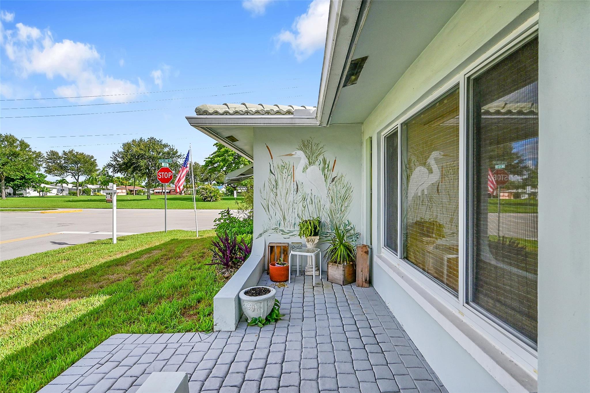 4706 NW 43rd Ter