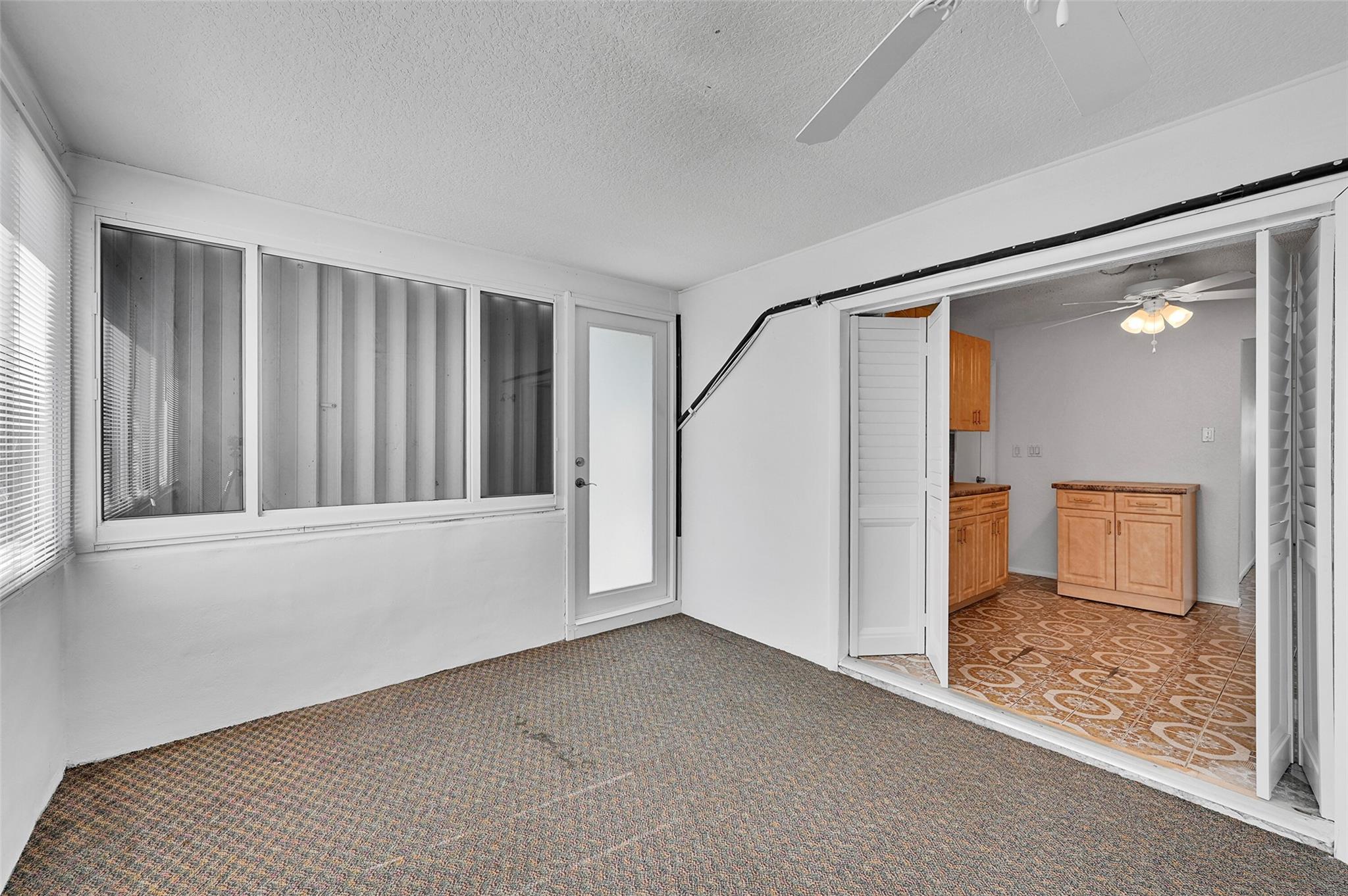 4706 NW 43rd Ter
