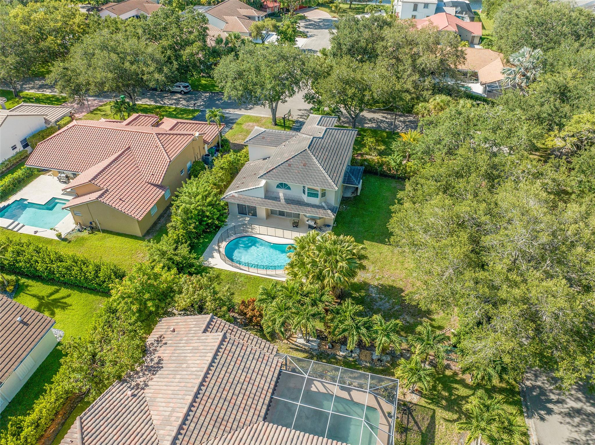 10004 NW 57th Pl