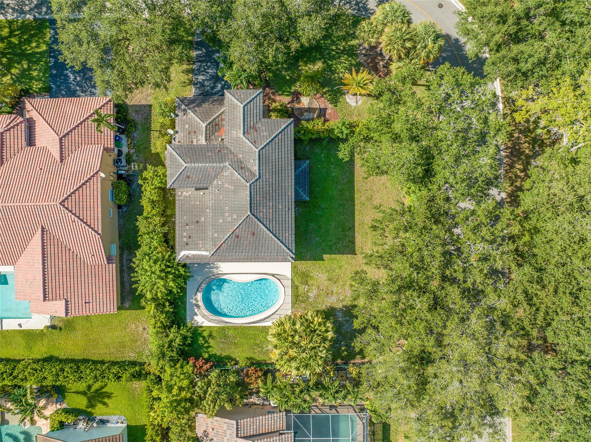10004 NW 57th Pl