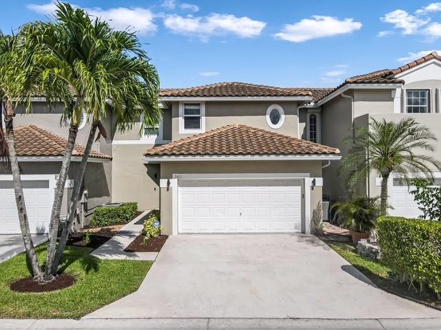 5611 NW 118th Dr 5611