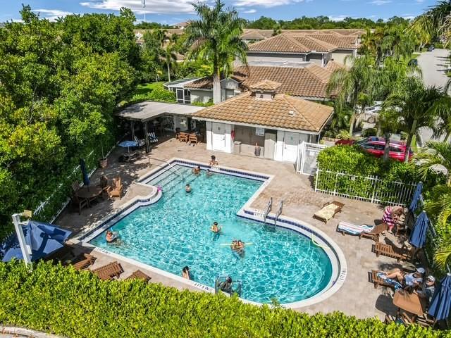 5611 NW 118th Dr 5611