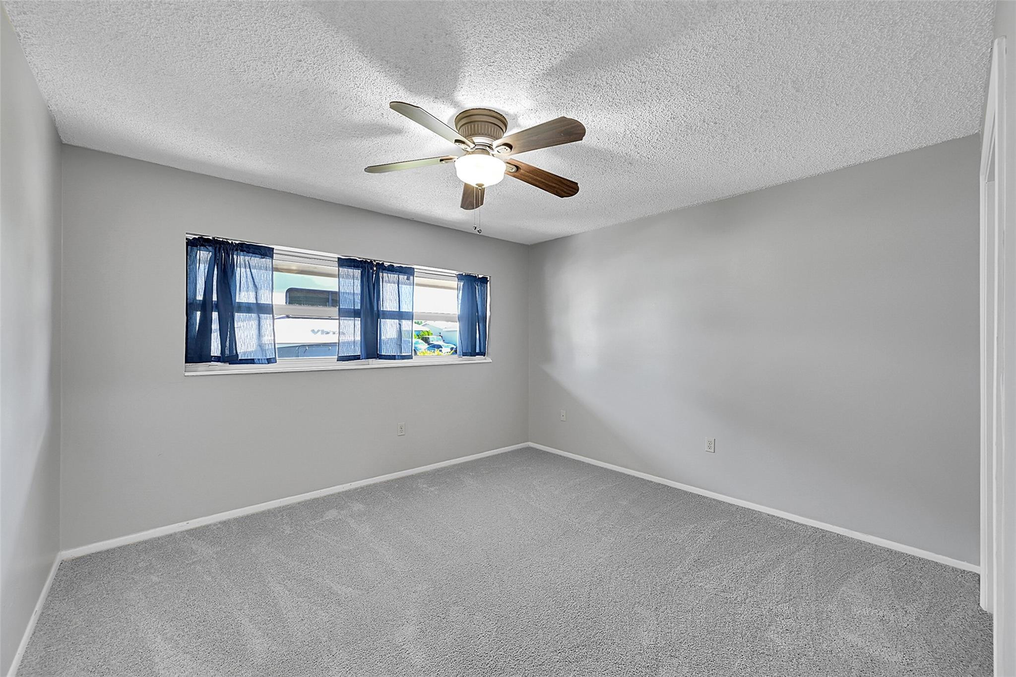 9060 NW 25th St