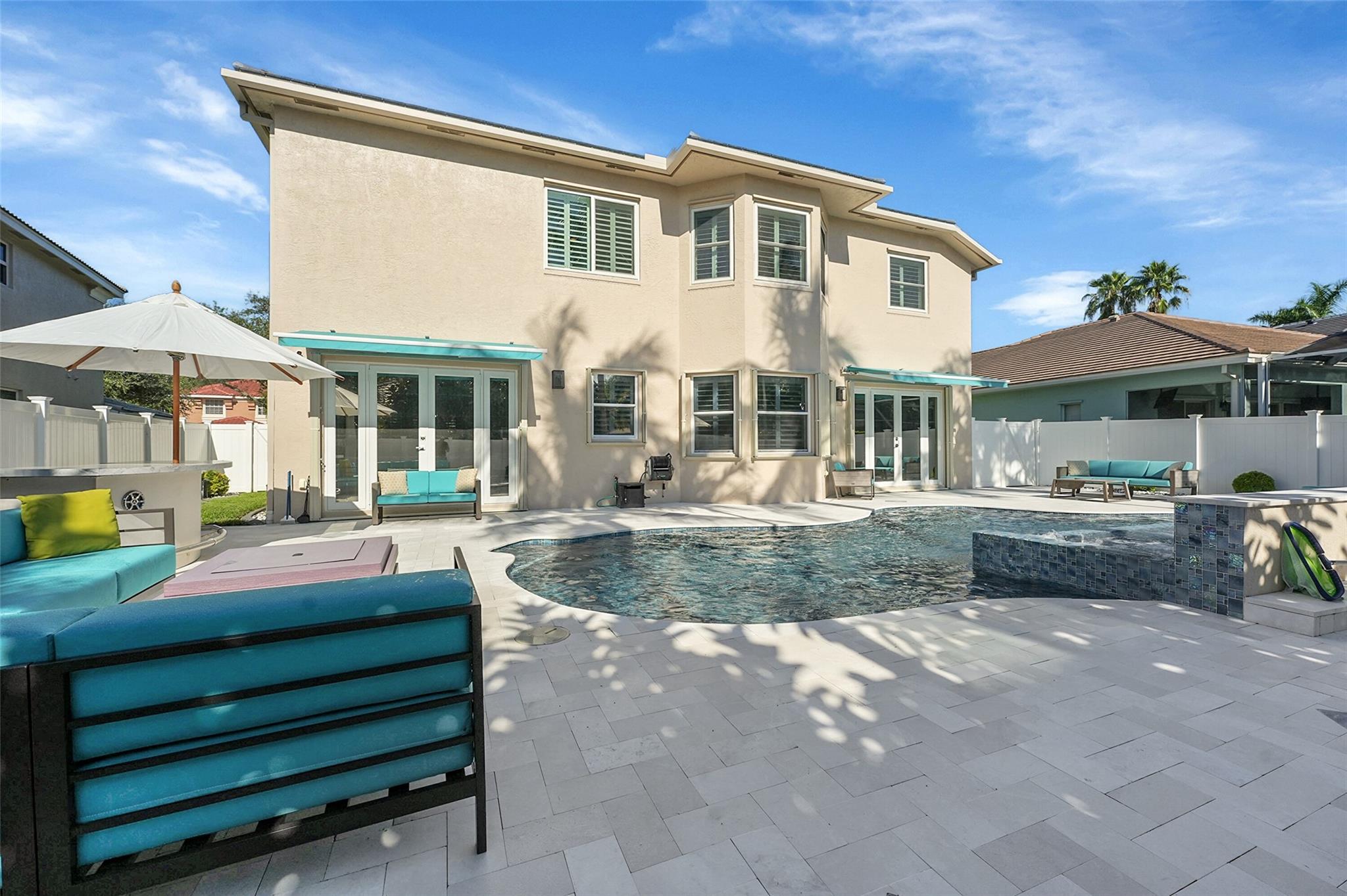 6400 Stonehurst Circle