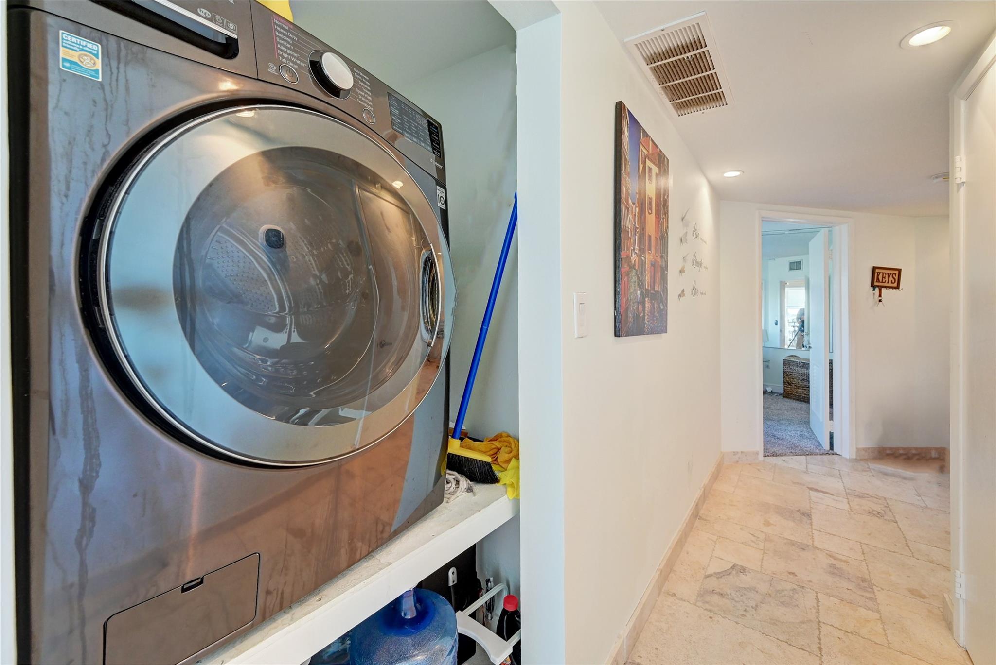 888 Intracoastal Dr 4F