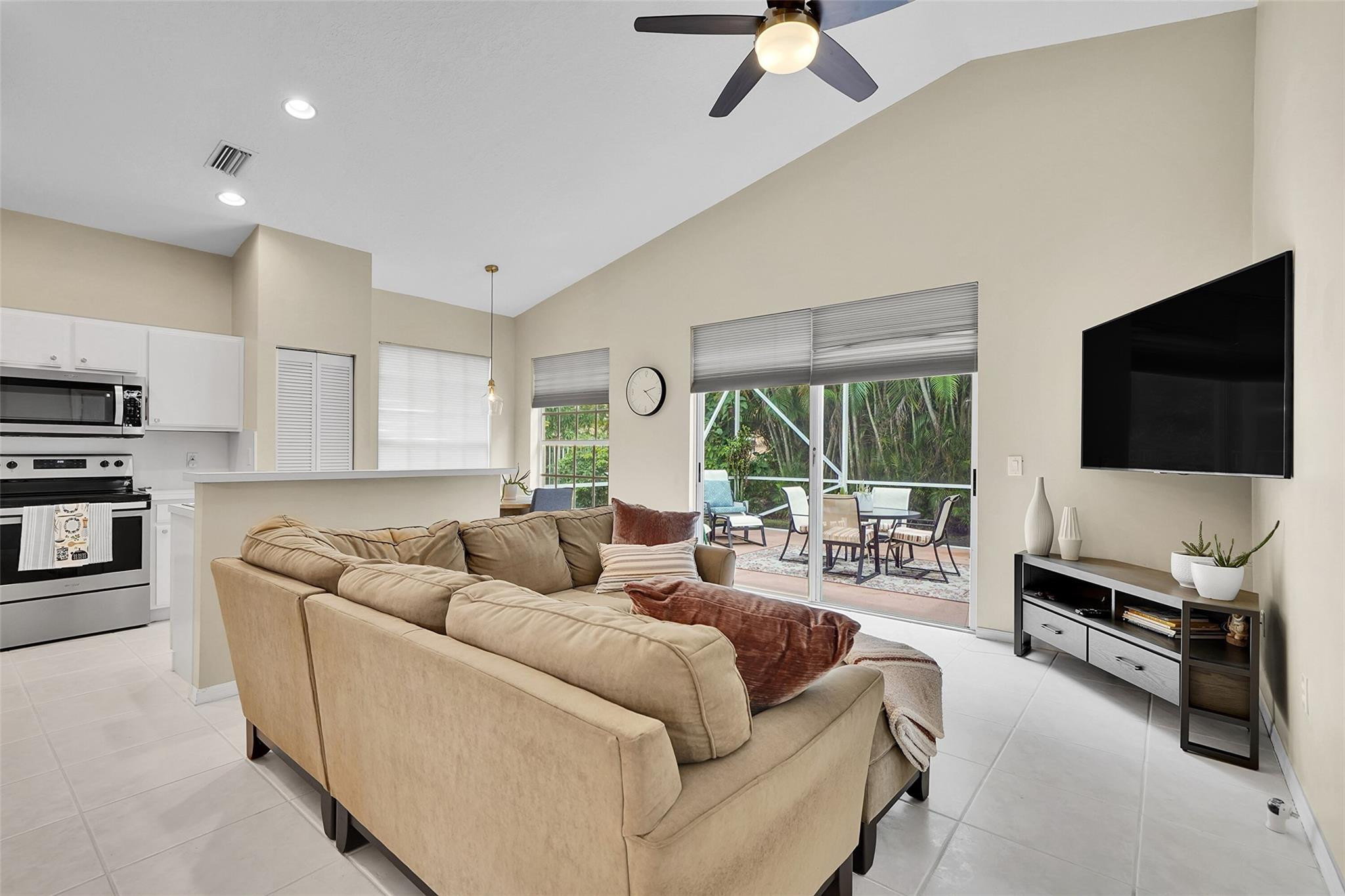 5355 NW 126th Dr