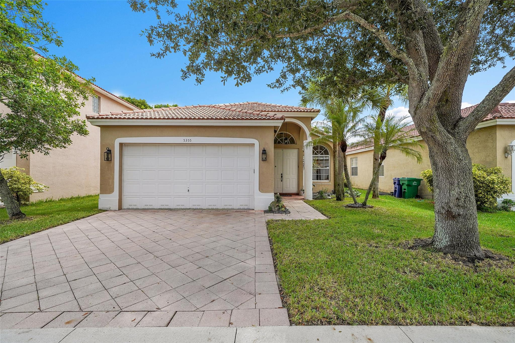 5355 NW 126th Dr