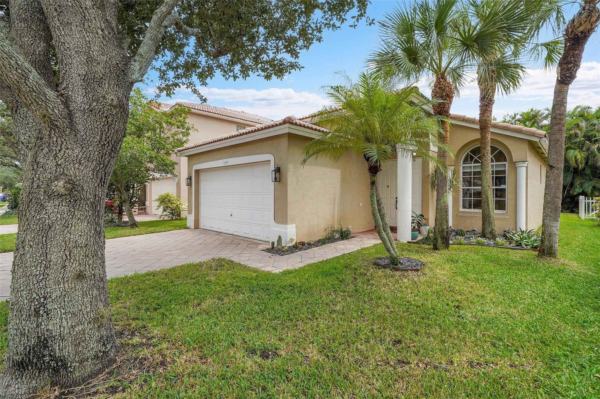 5355 NW 126th Dr