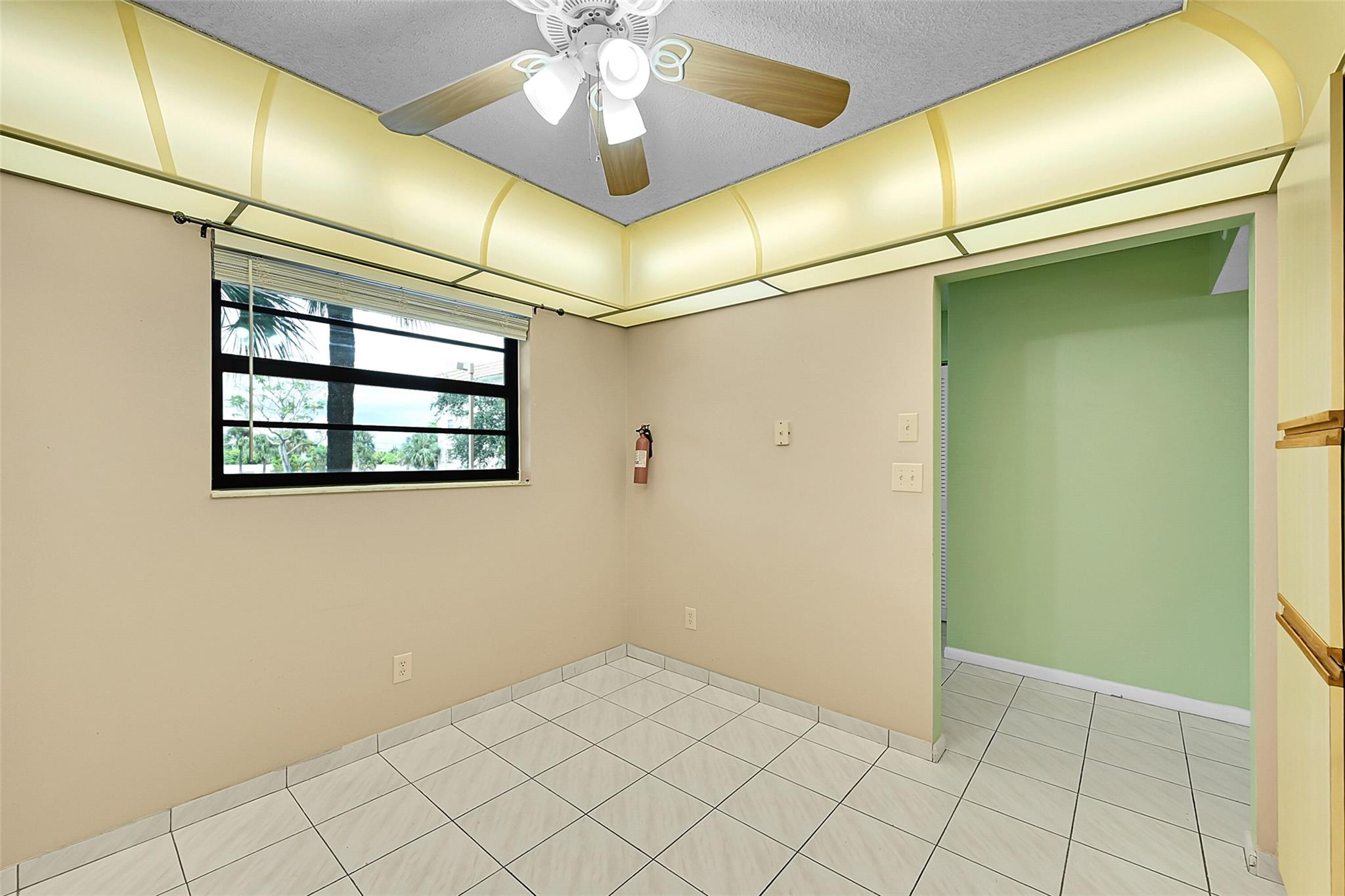 4940 E SABAL PALM 202