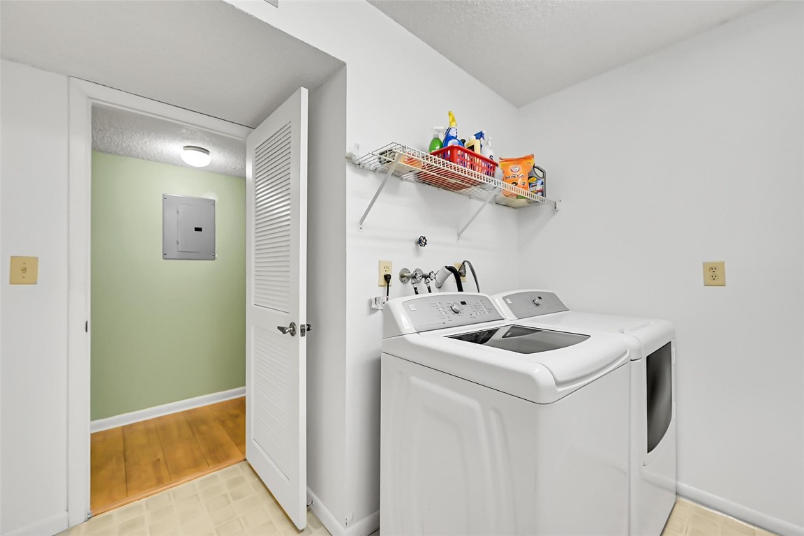 4940 E SABAL PALM 202