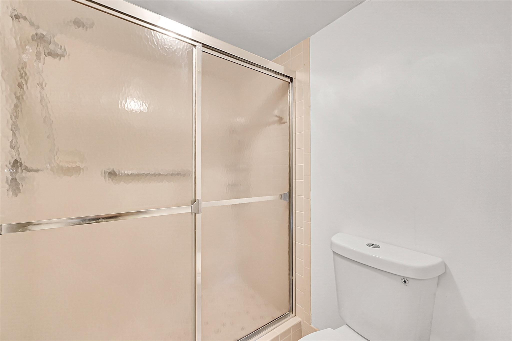 4940 E SABAL PALM 202