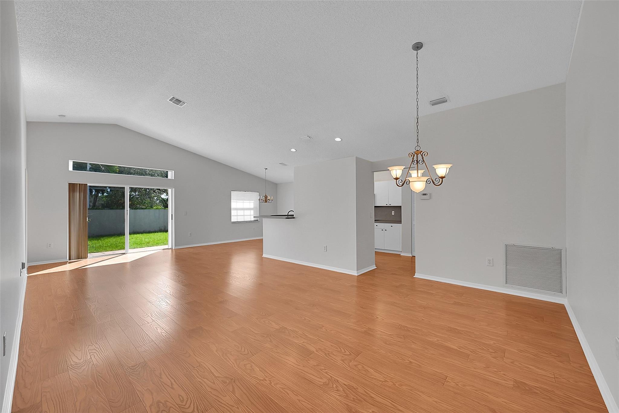 8540 NW 46th Dr