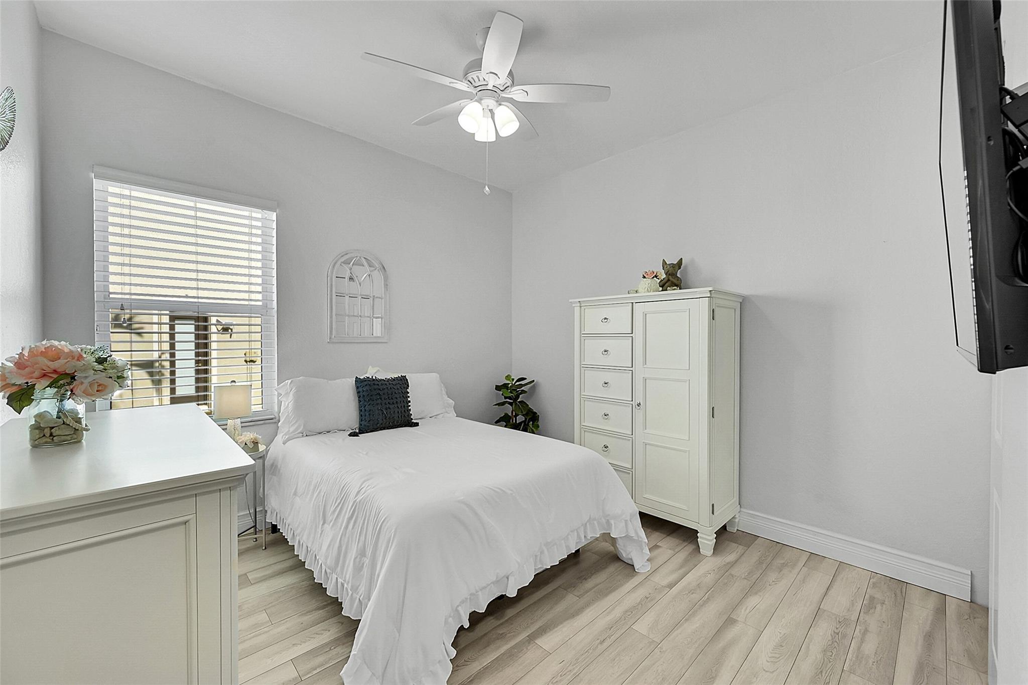 12235 NW 49th St