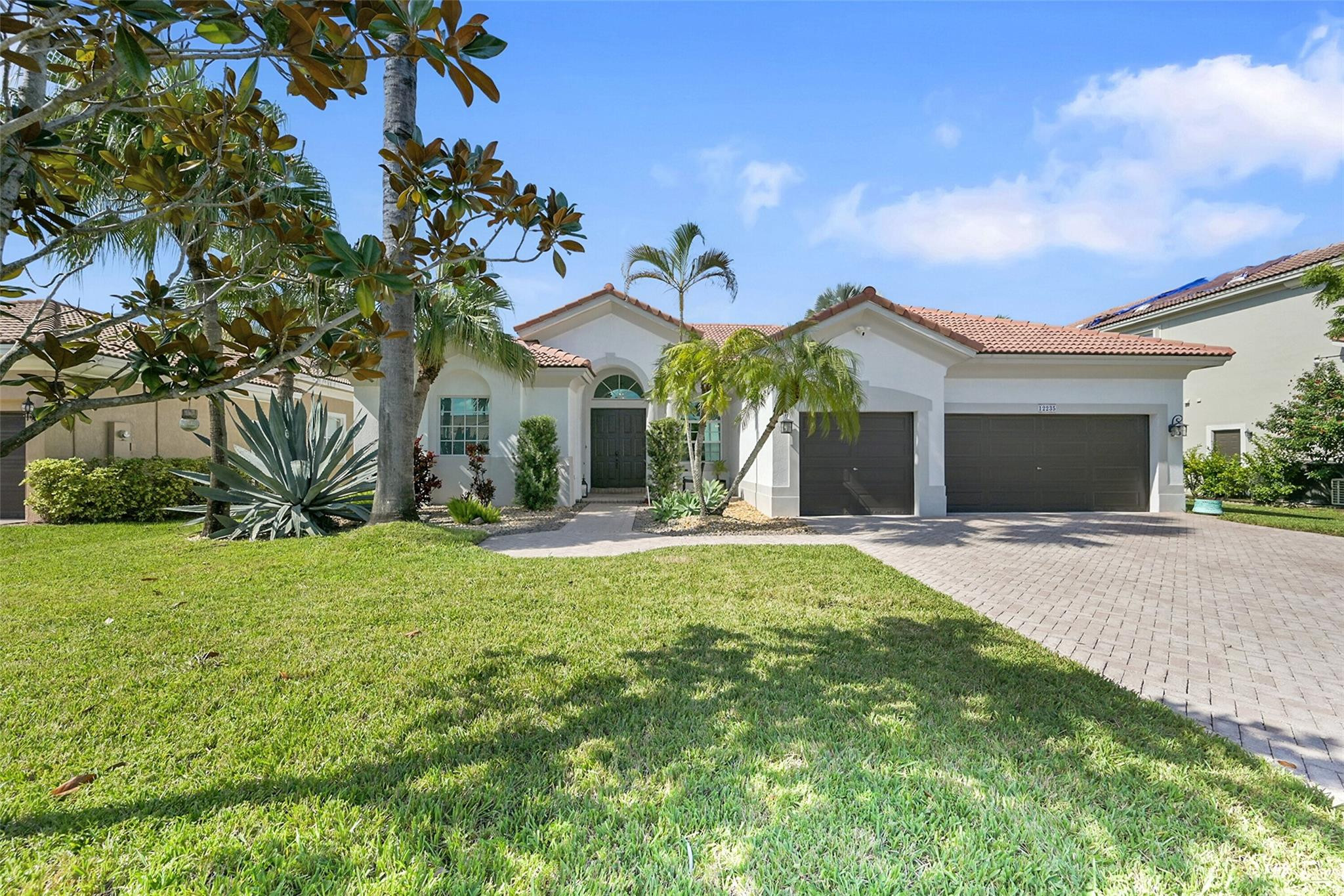 12235 NW 49th St