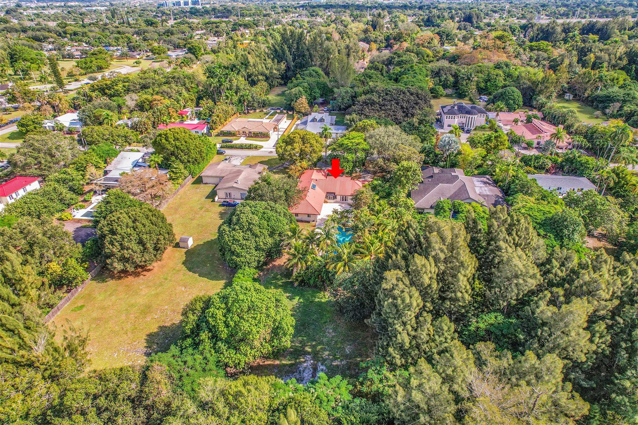 401 Farmington Dr