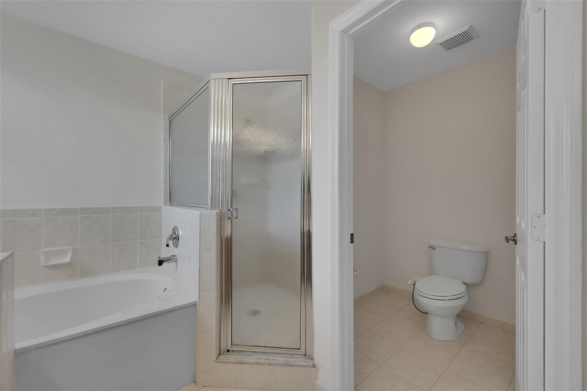 5301 NW 123rd Ter
