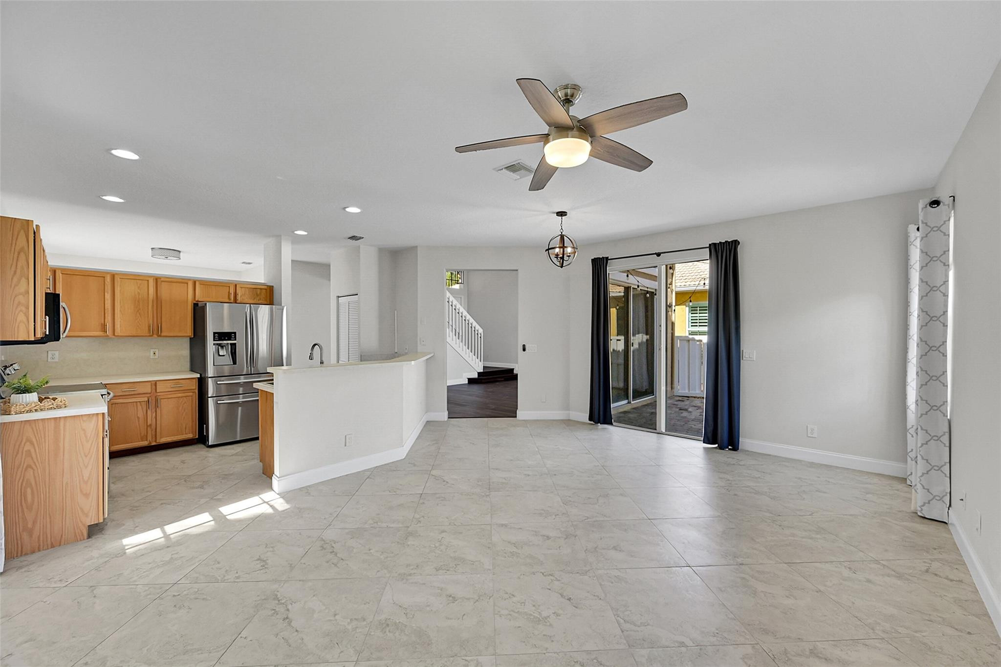 5301 NW 123rd Ter