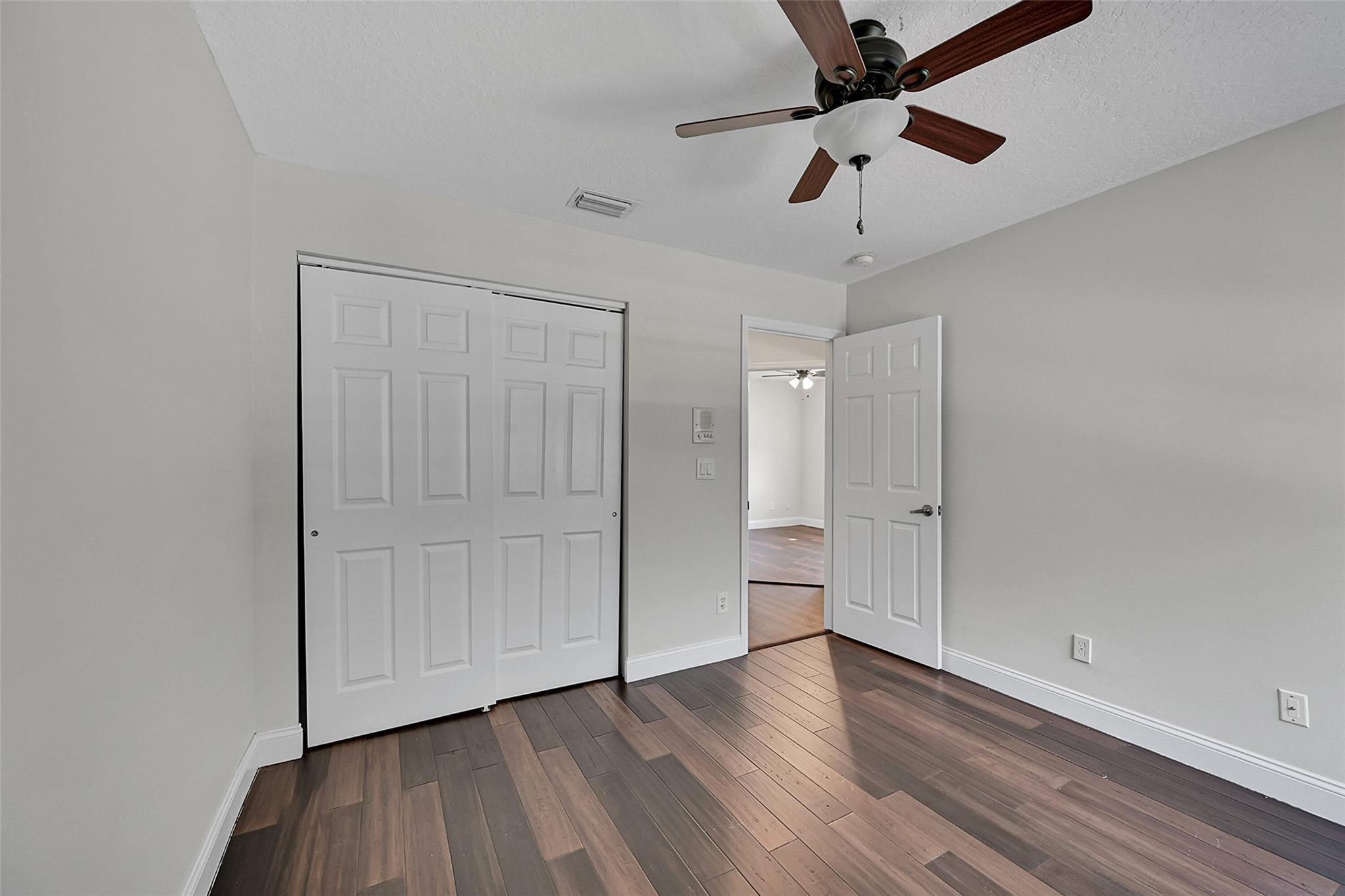5301 NW 123rd Ter