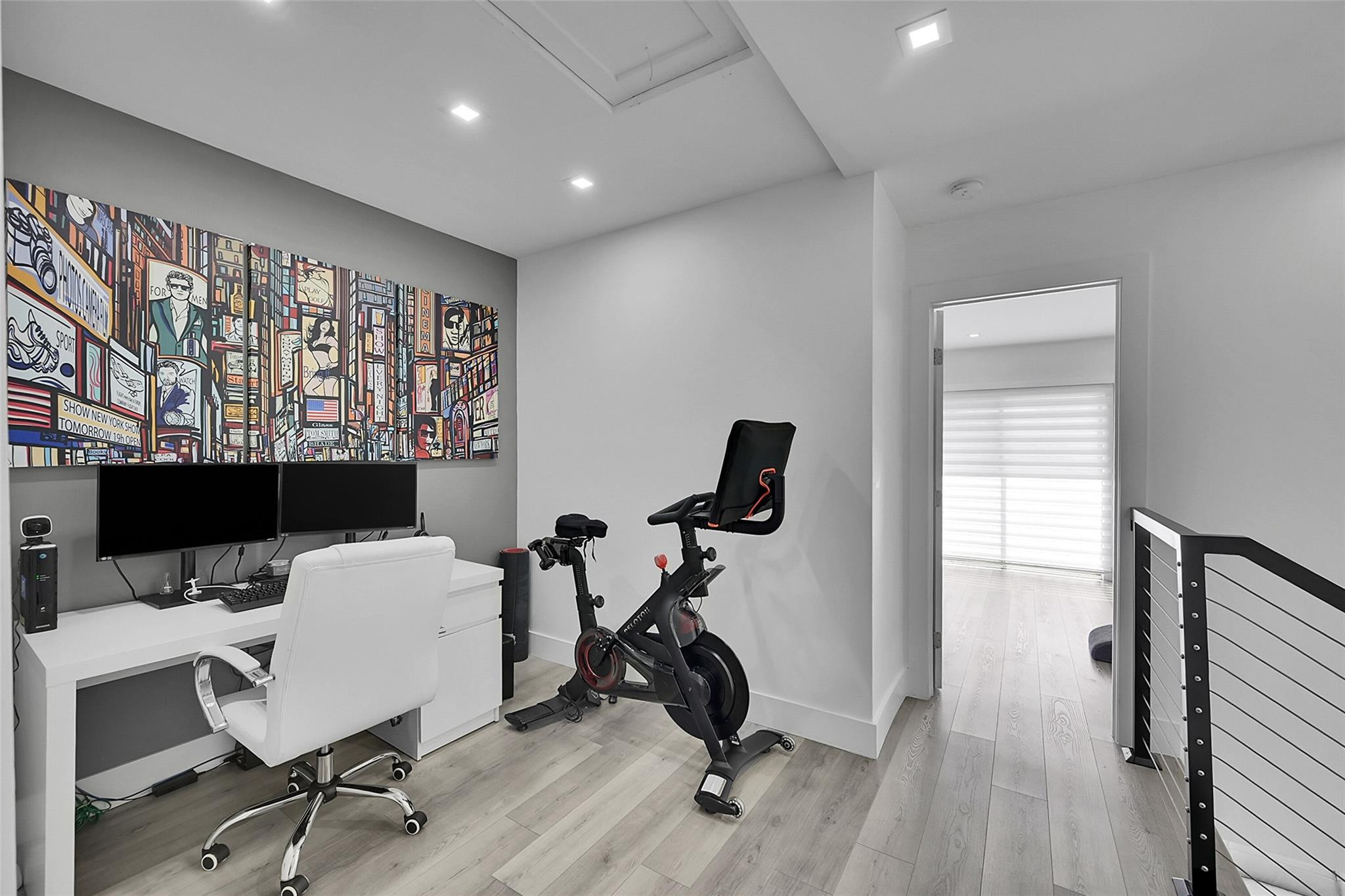 9962 Royal Palm Blvd 9962