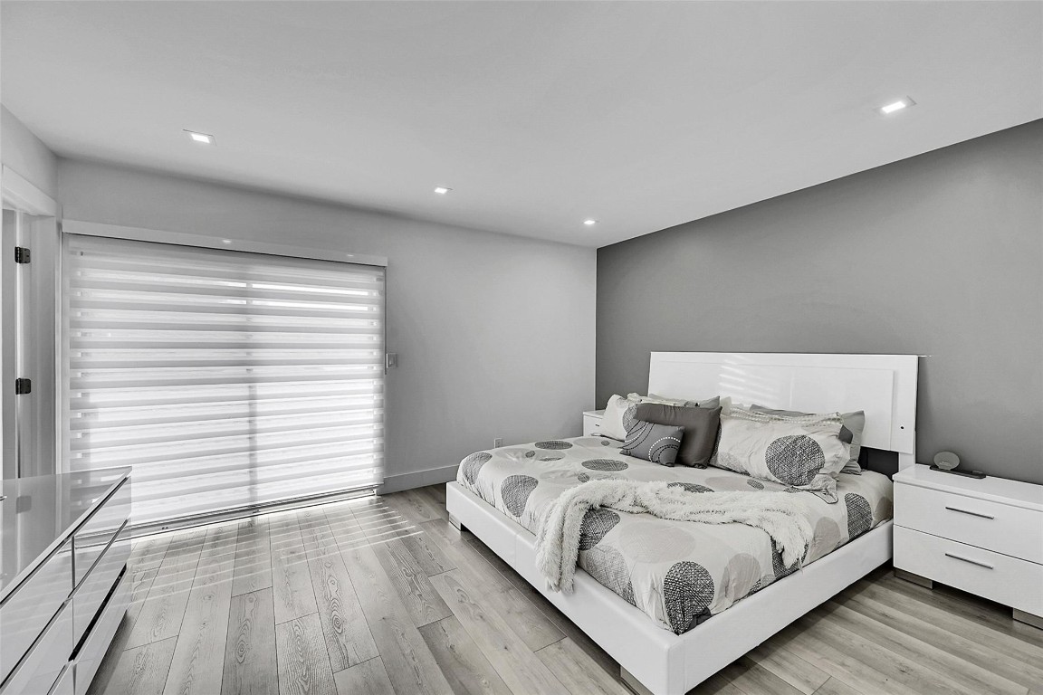 9962 Royal Palm Blvd 9962