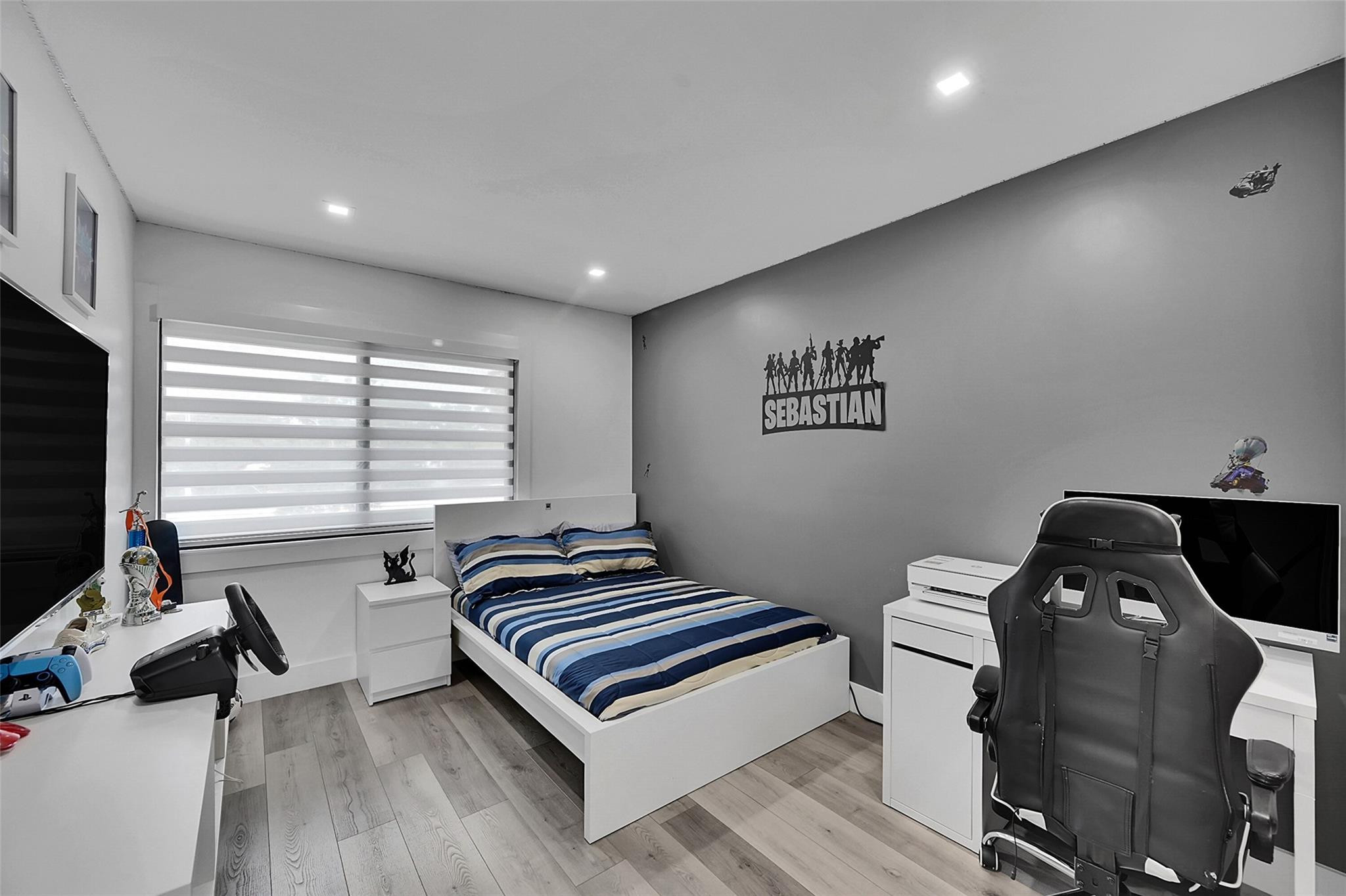 9962 Royal Palm Blvd 9962