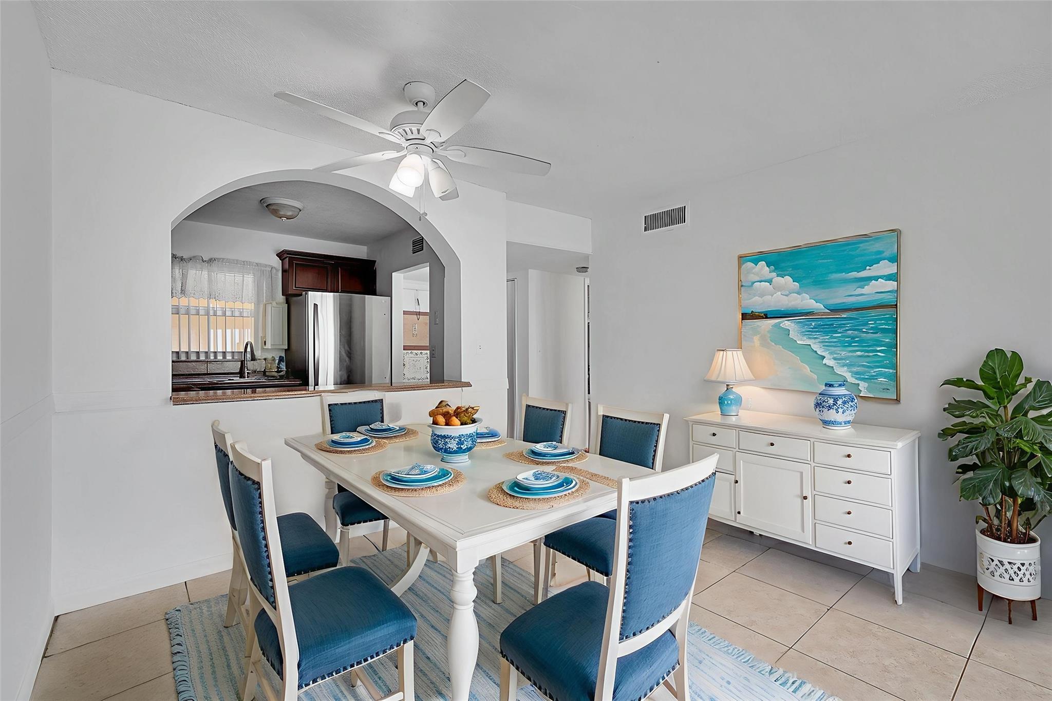 2851 E Sunrise Lakes Dr 307