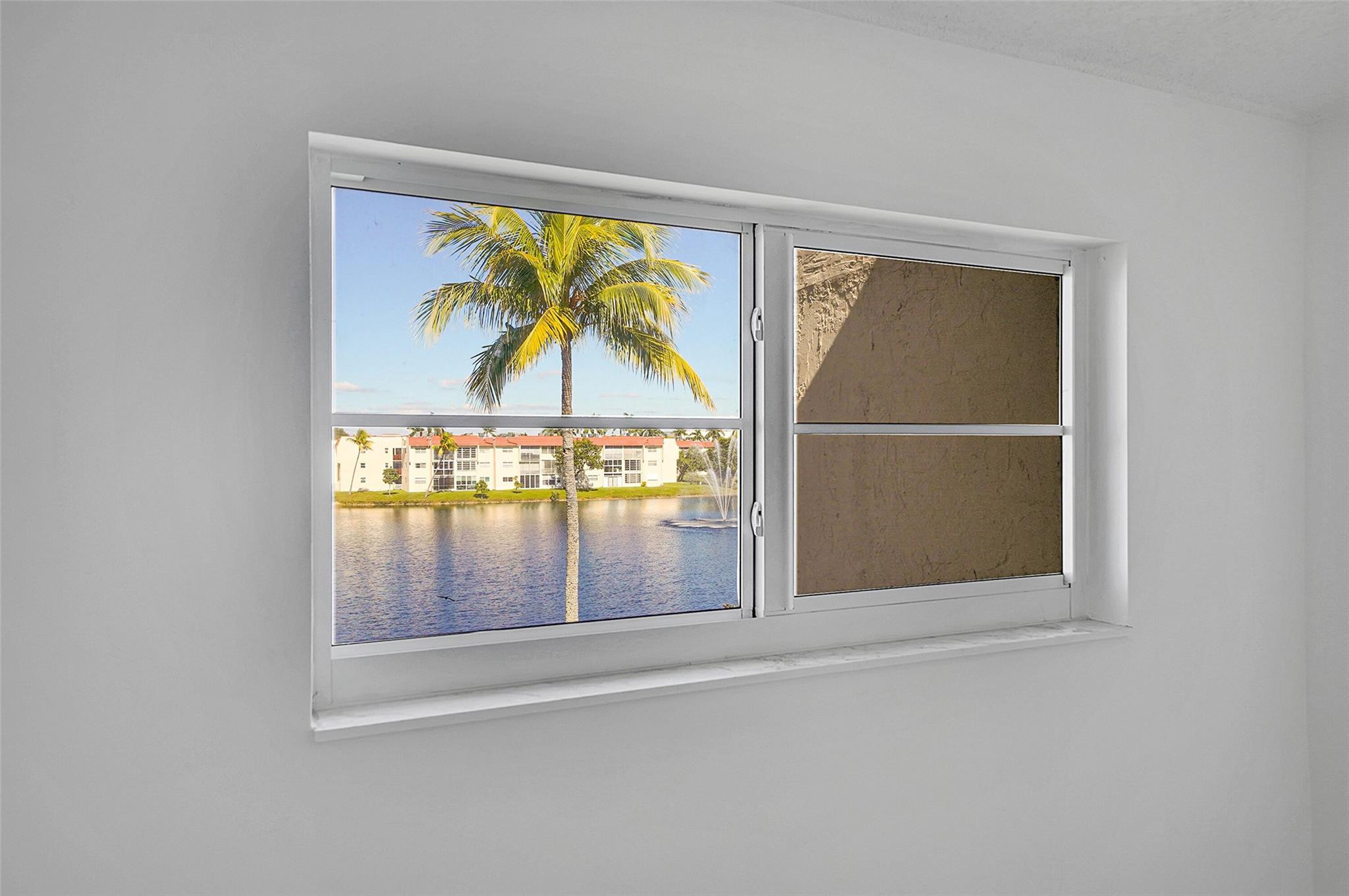 2851 E Sunrise Lakes Dr 307