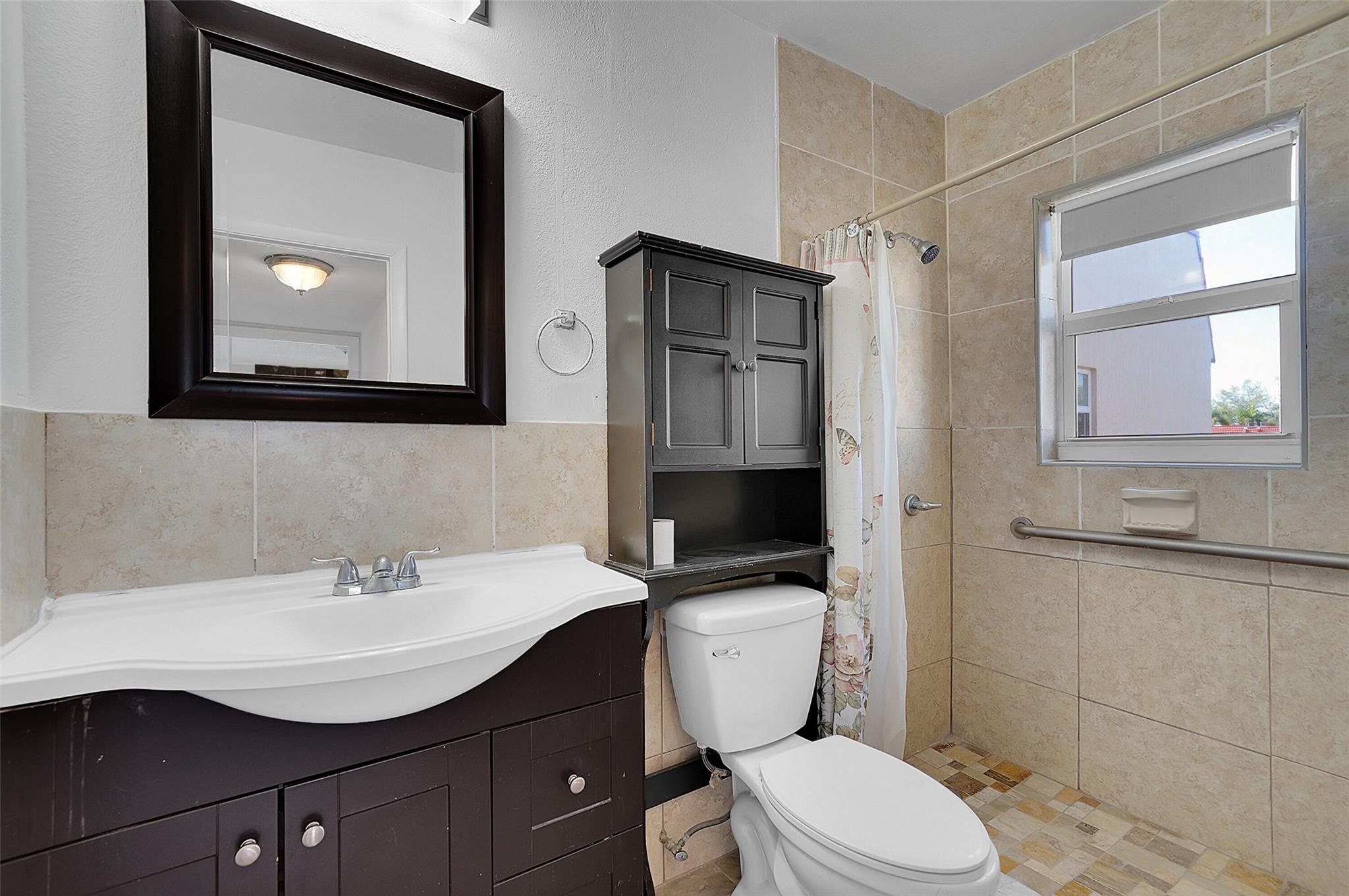 2851 E Sunrise Lakes Dr 307