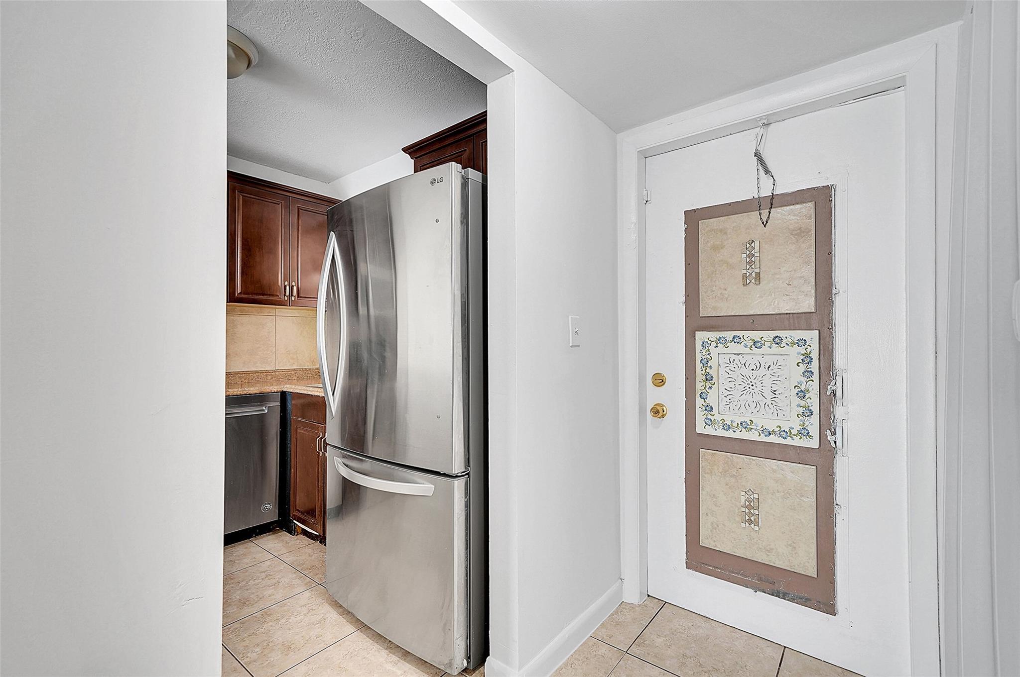 2851 E Sunrise Lakes Dr 307