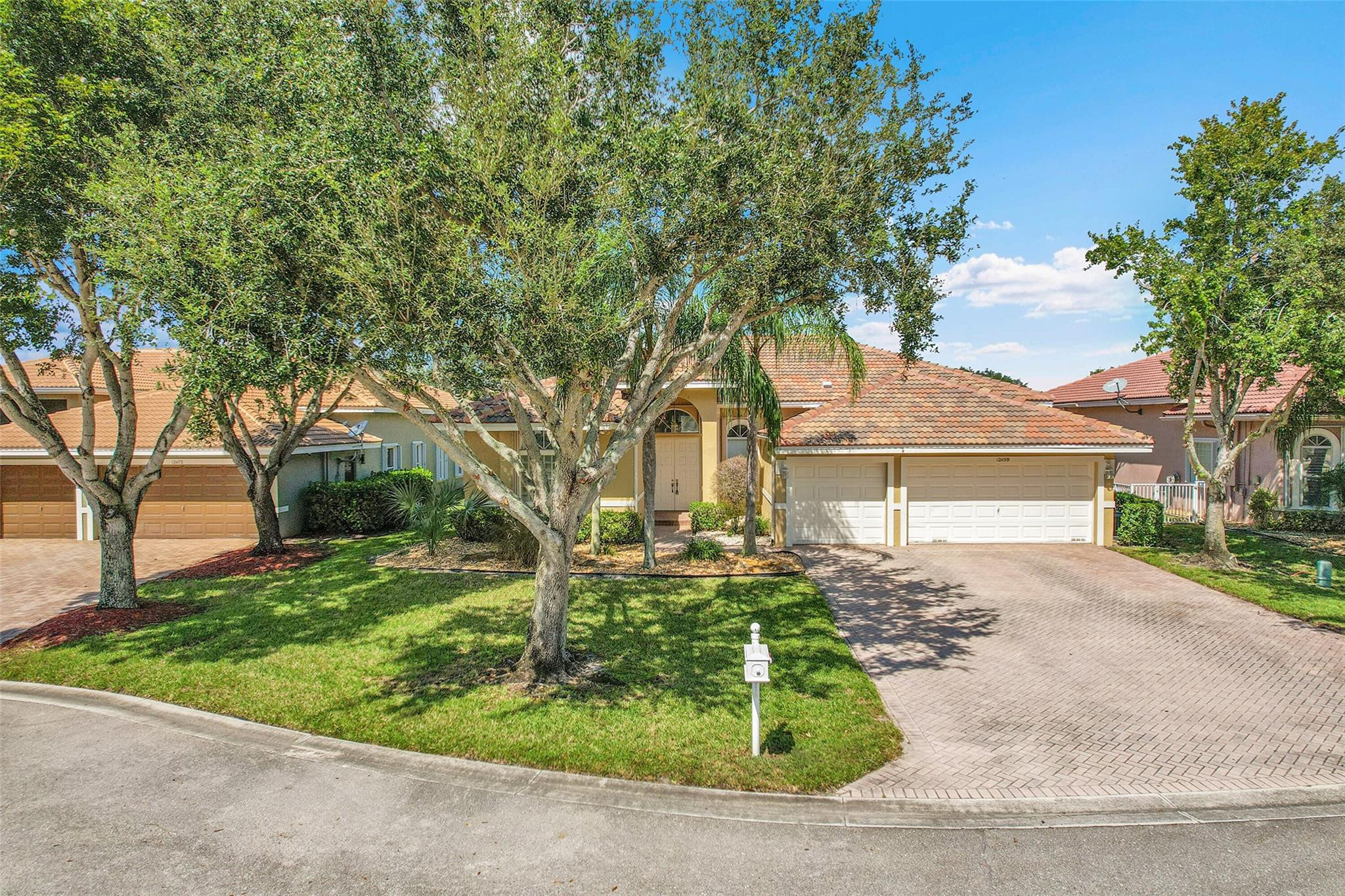 12459 NW 52nd Ct