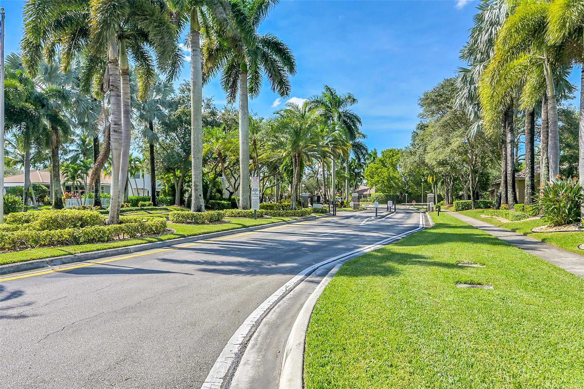 12459 NW 52nd Ct