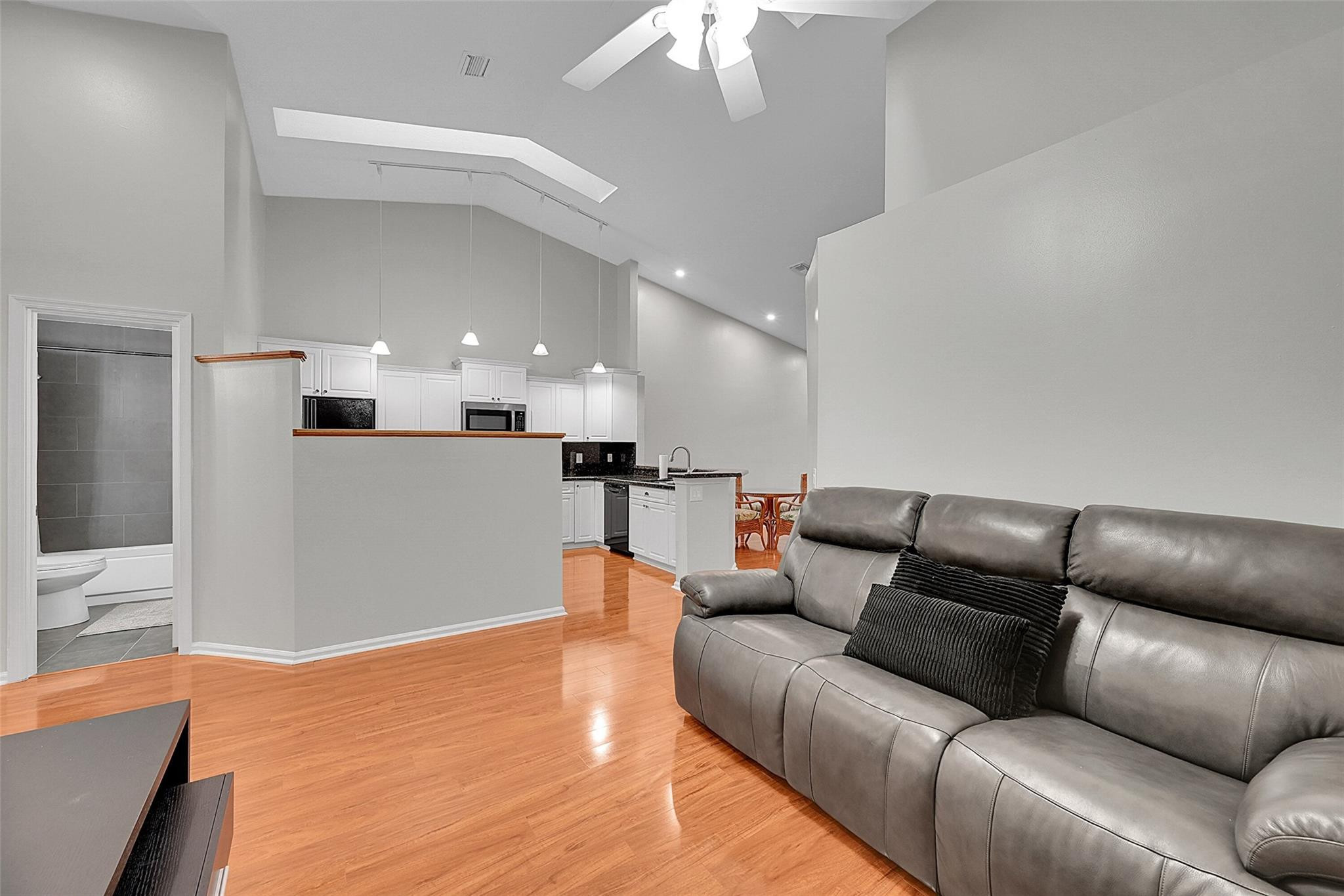 7428 S Pinewalk Dr S 18-4