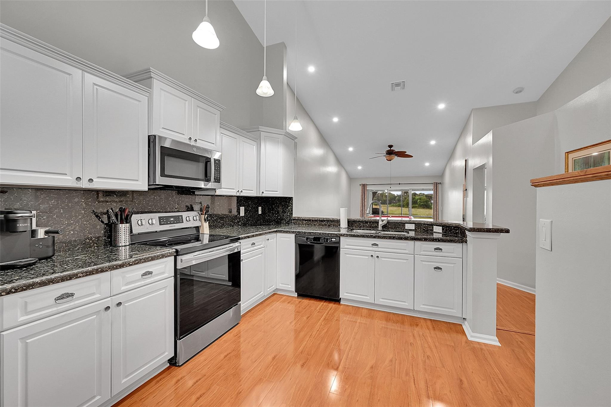 7428 S Pinewalk Dr S 18-4