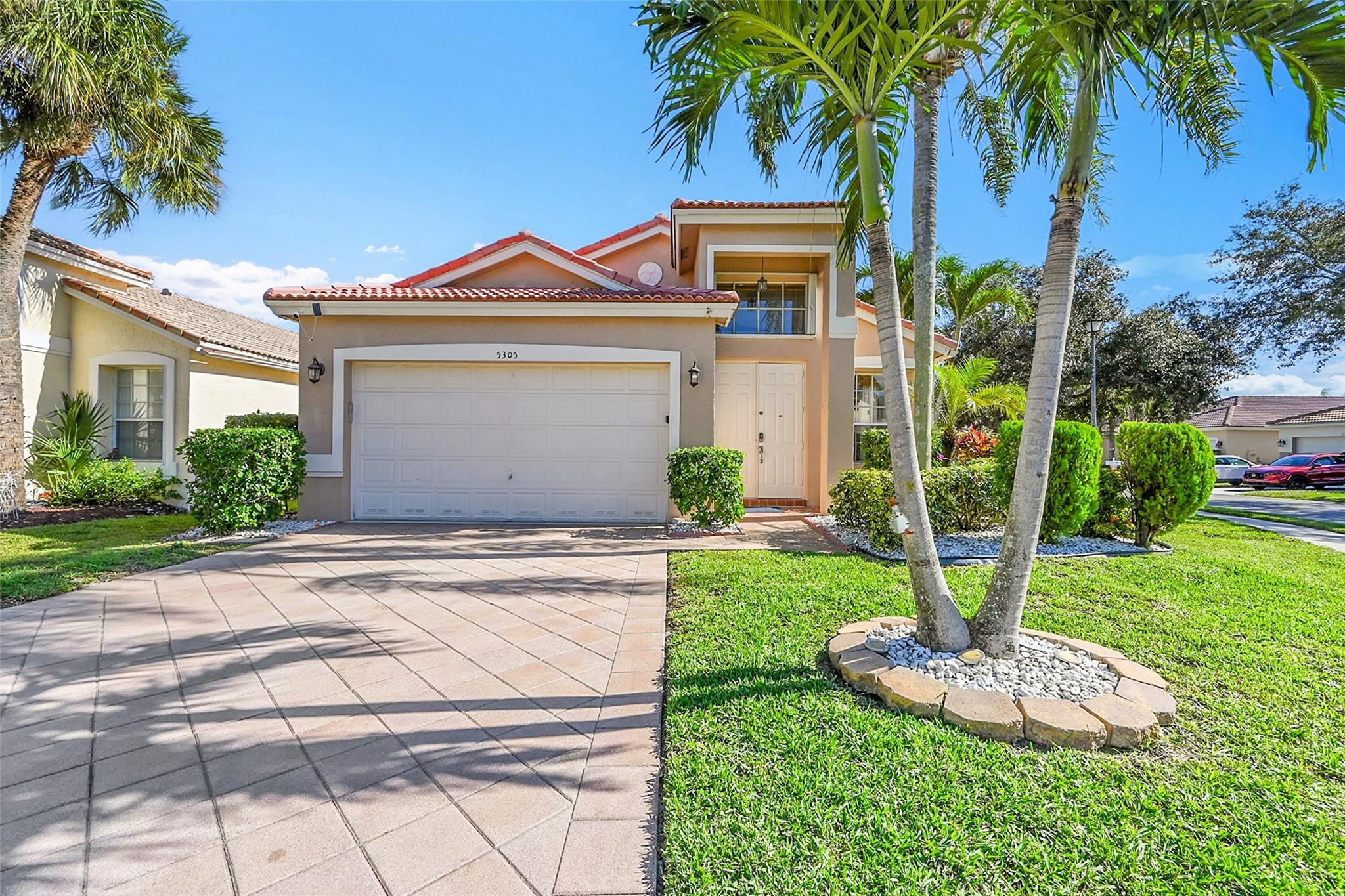 5305 NW 126th Dr
