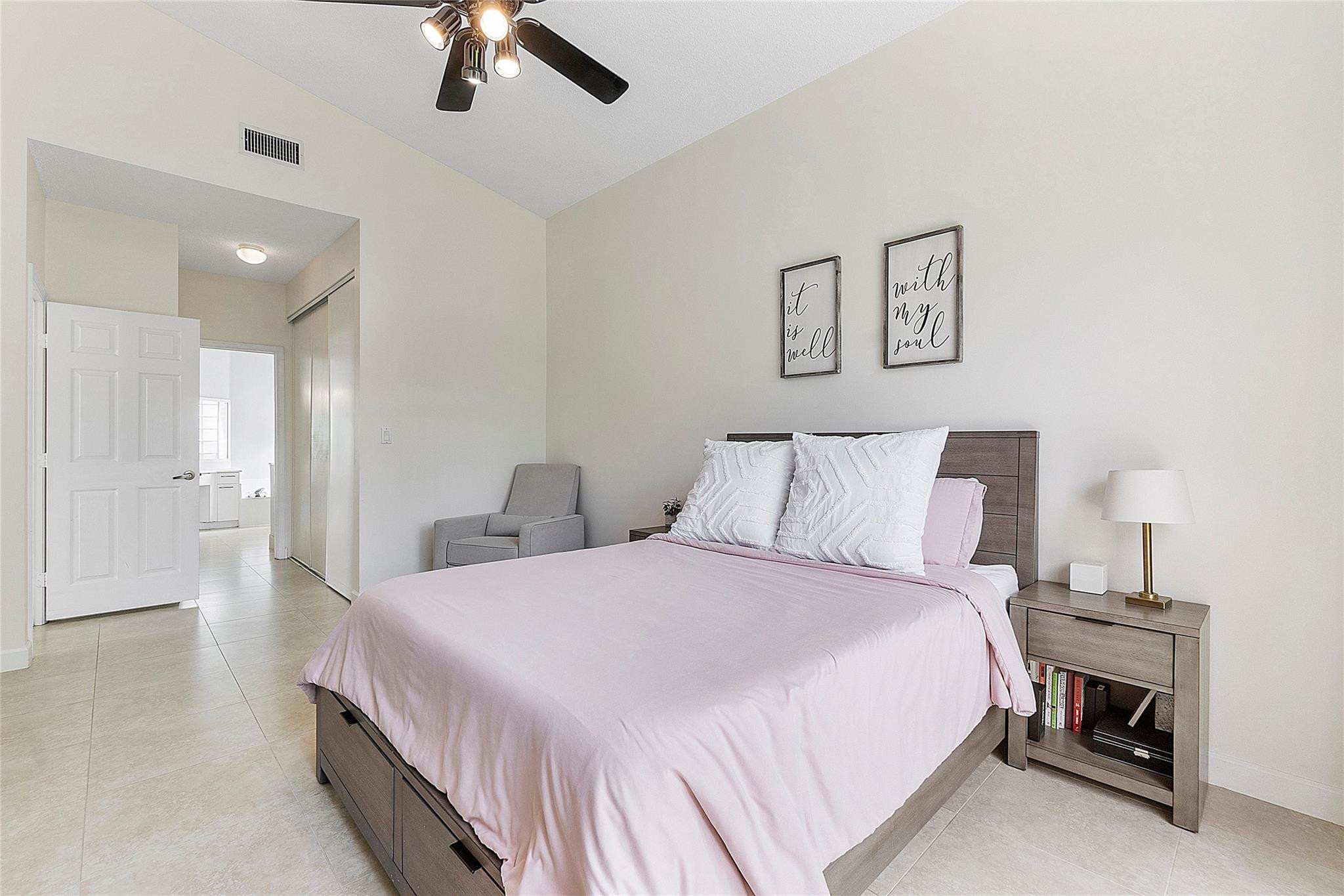 10650 NW 48th Street