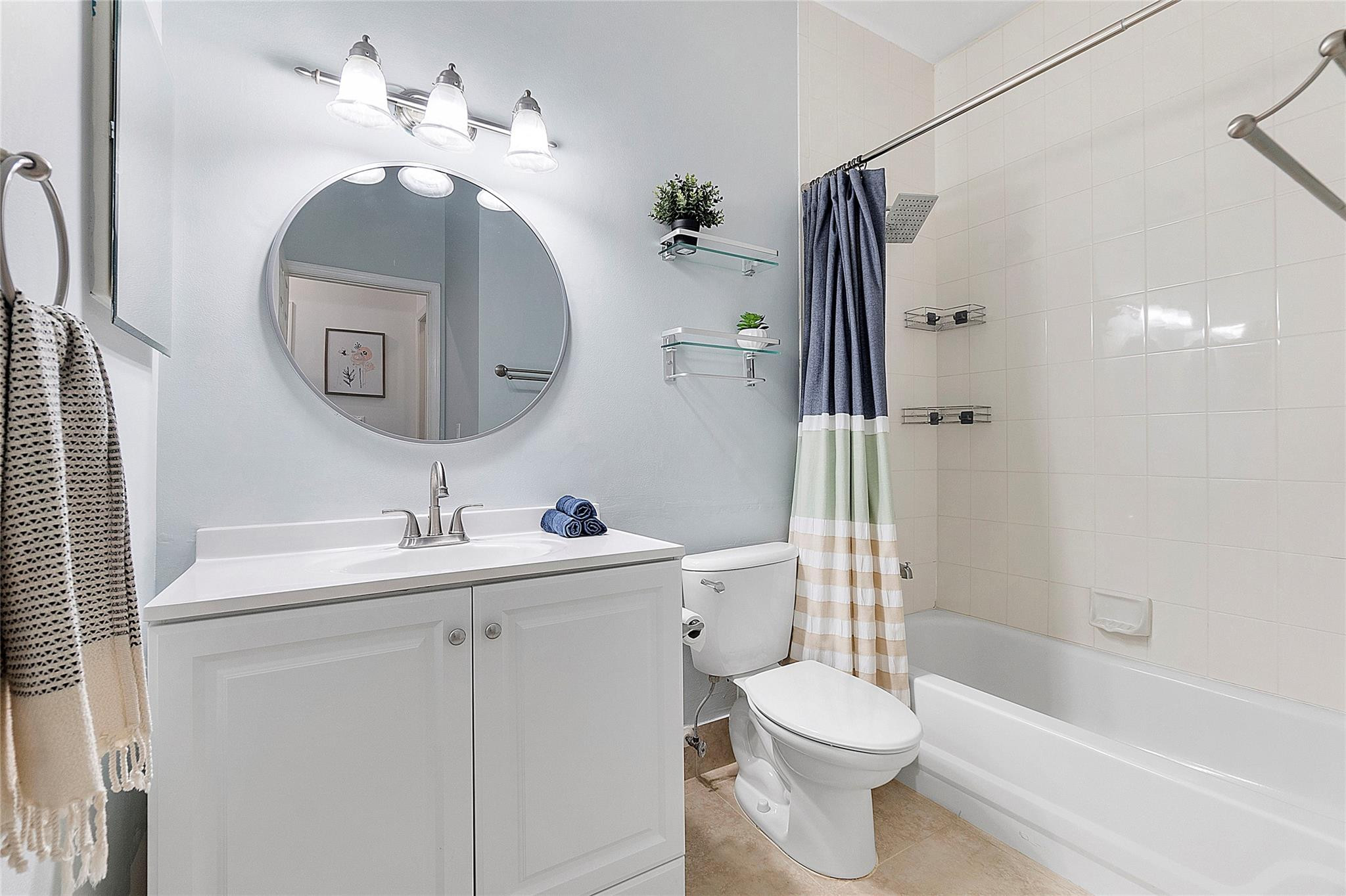 10650 NW 48th Street