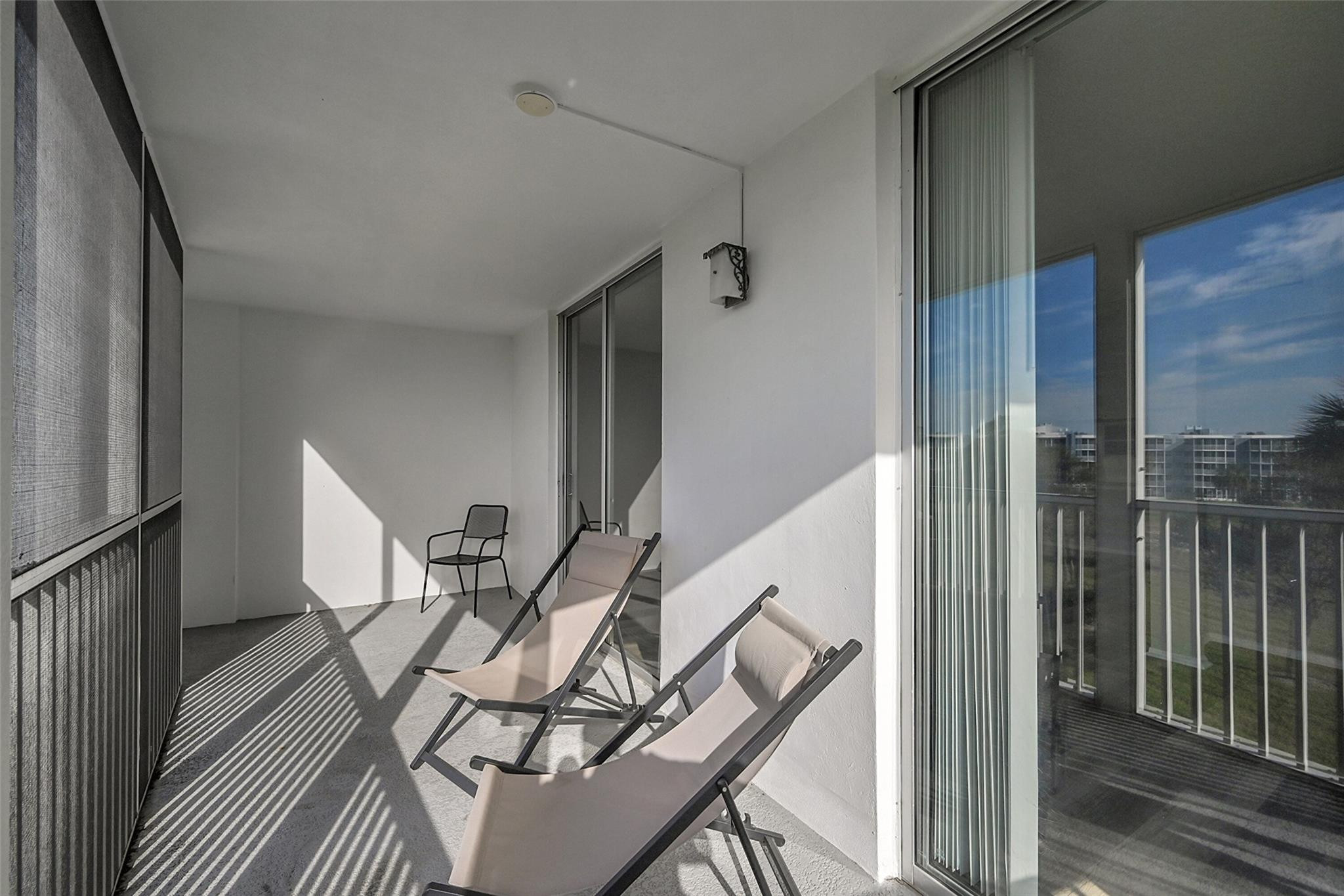 6661 NW 2nd Avenue 304