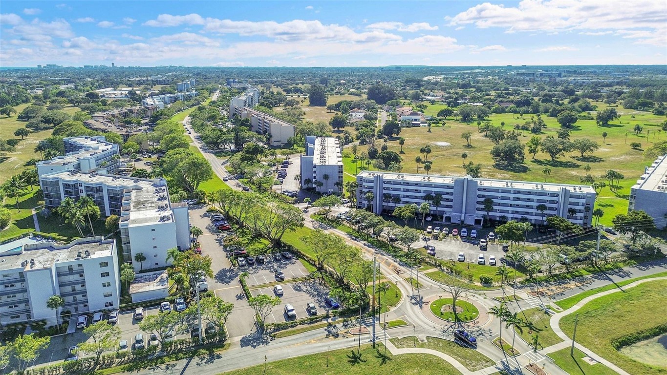 6661 NW 2nd Avenue 304